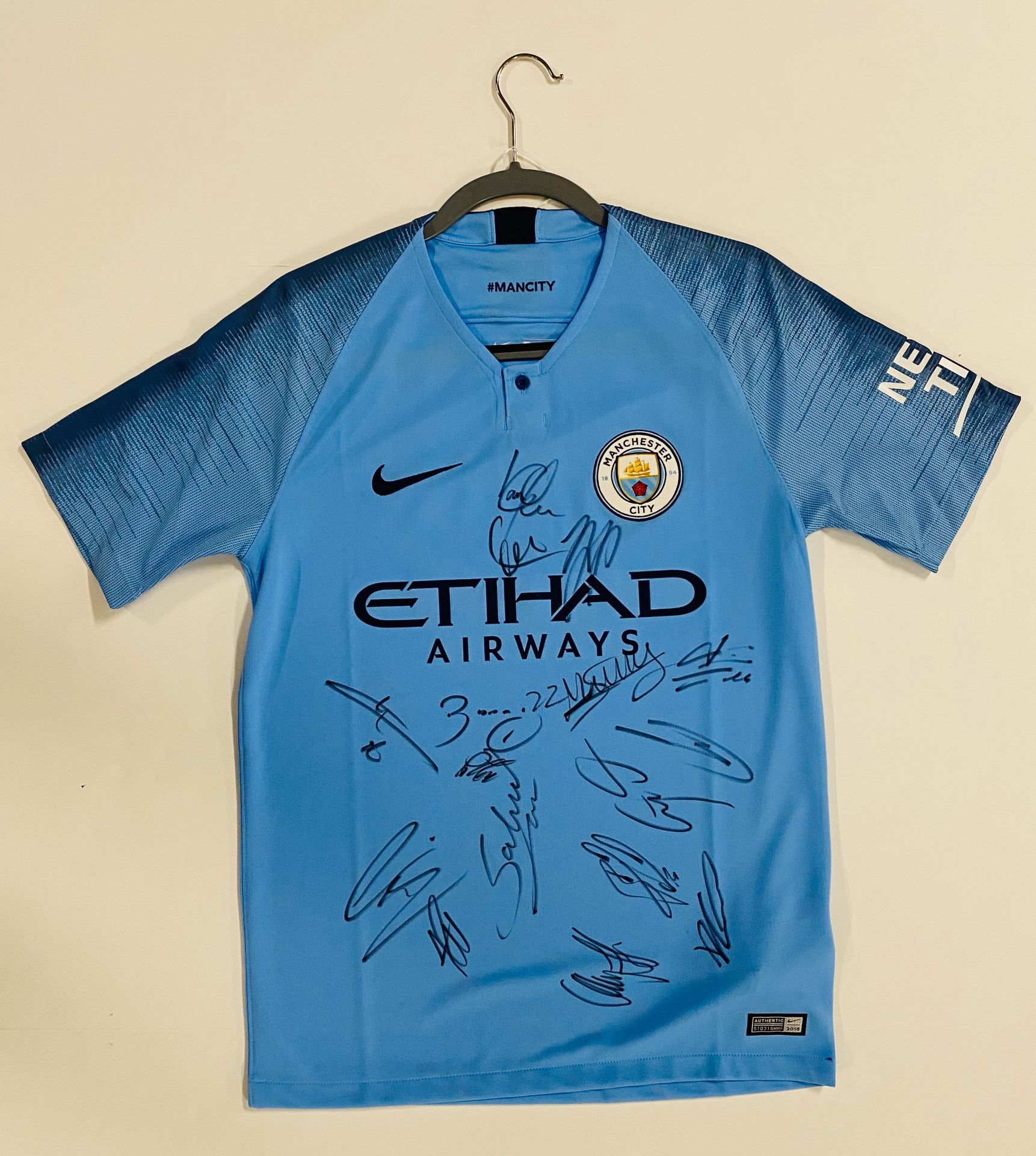 Manchester City 2018/19 signed jersey