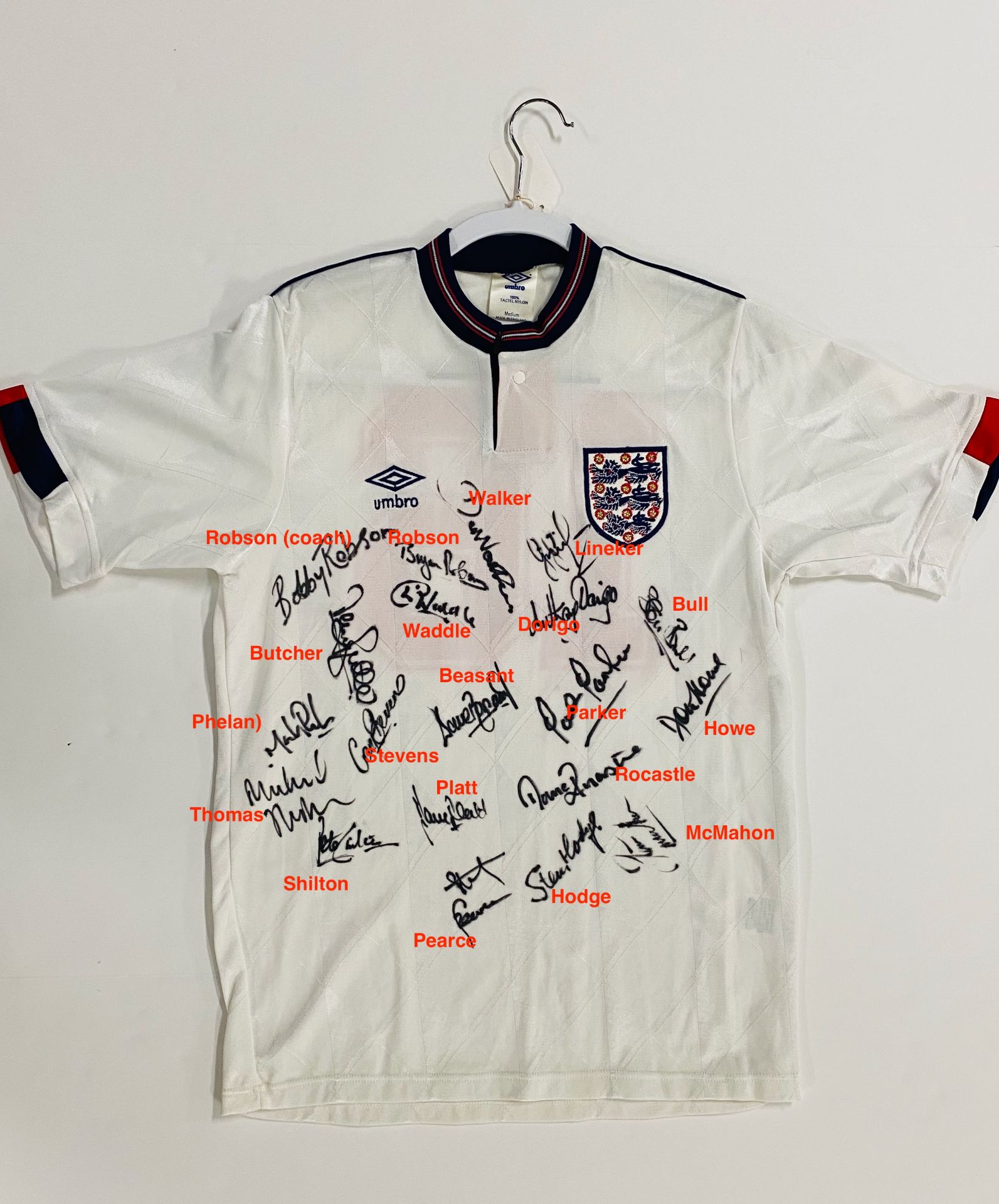 England 1990 World Cup signed jersey (S186)