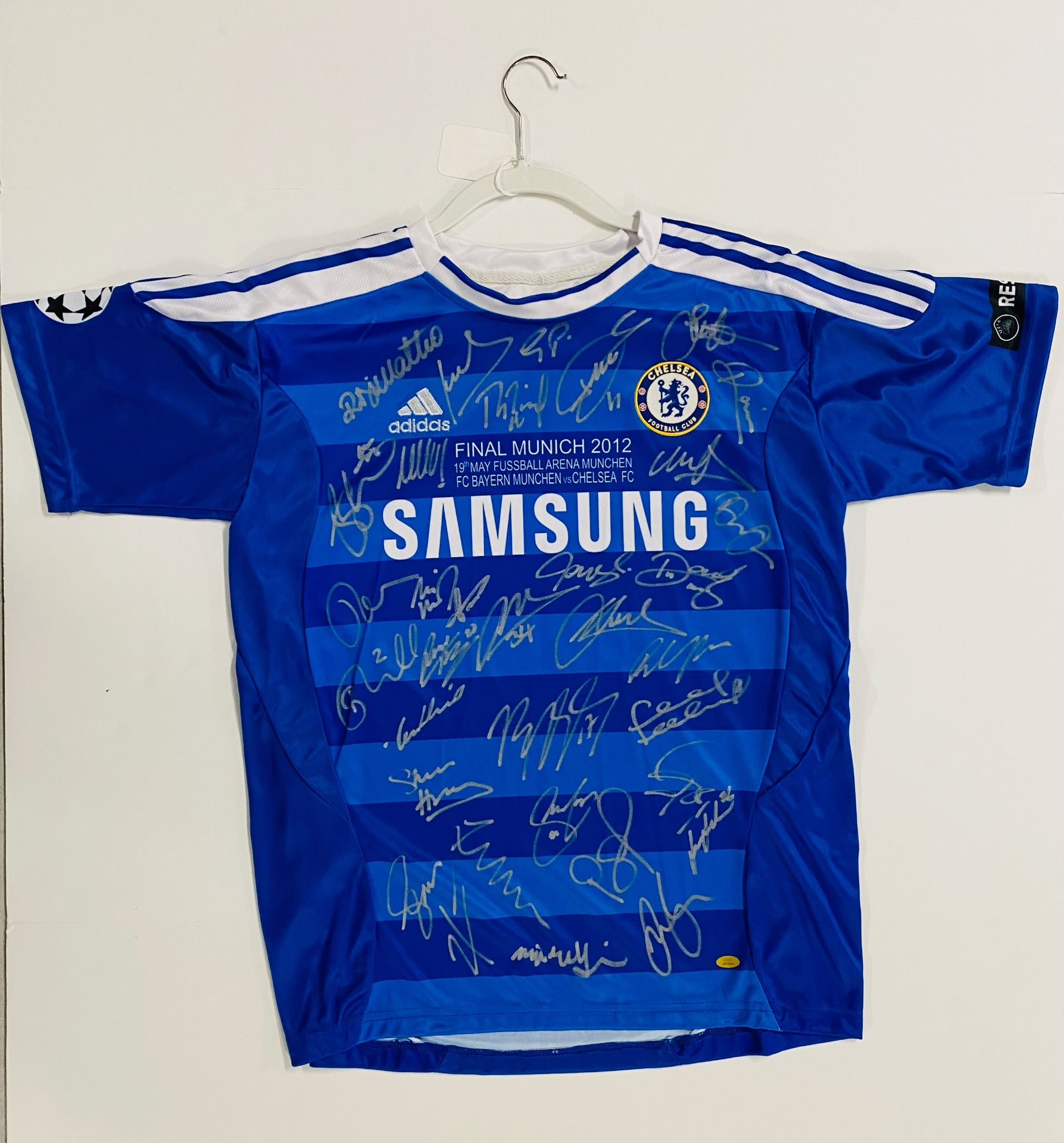 Chelsea 2011/12 Champions League winners signed jersey