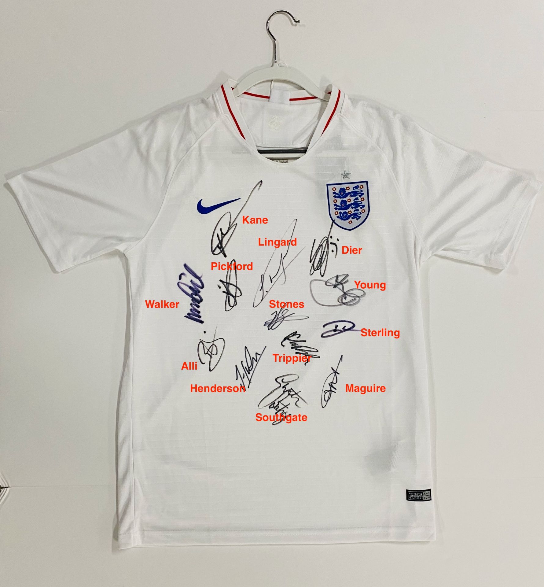 England 2018 World Cup signed jersey