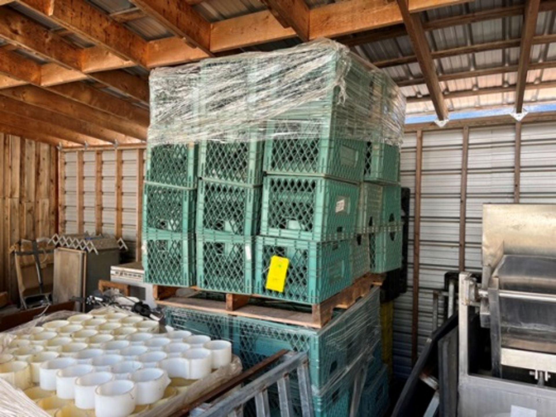 Large milk crates, Qty. 168