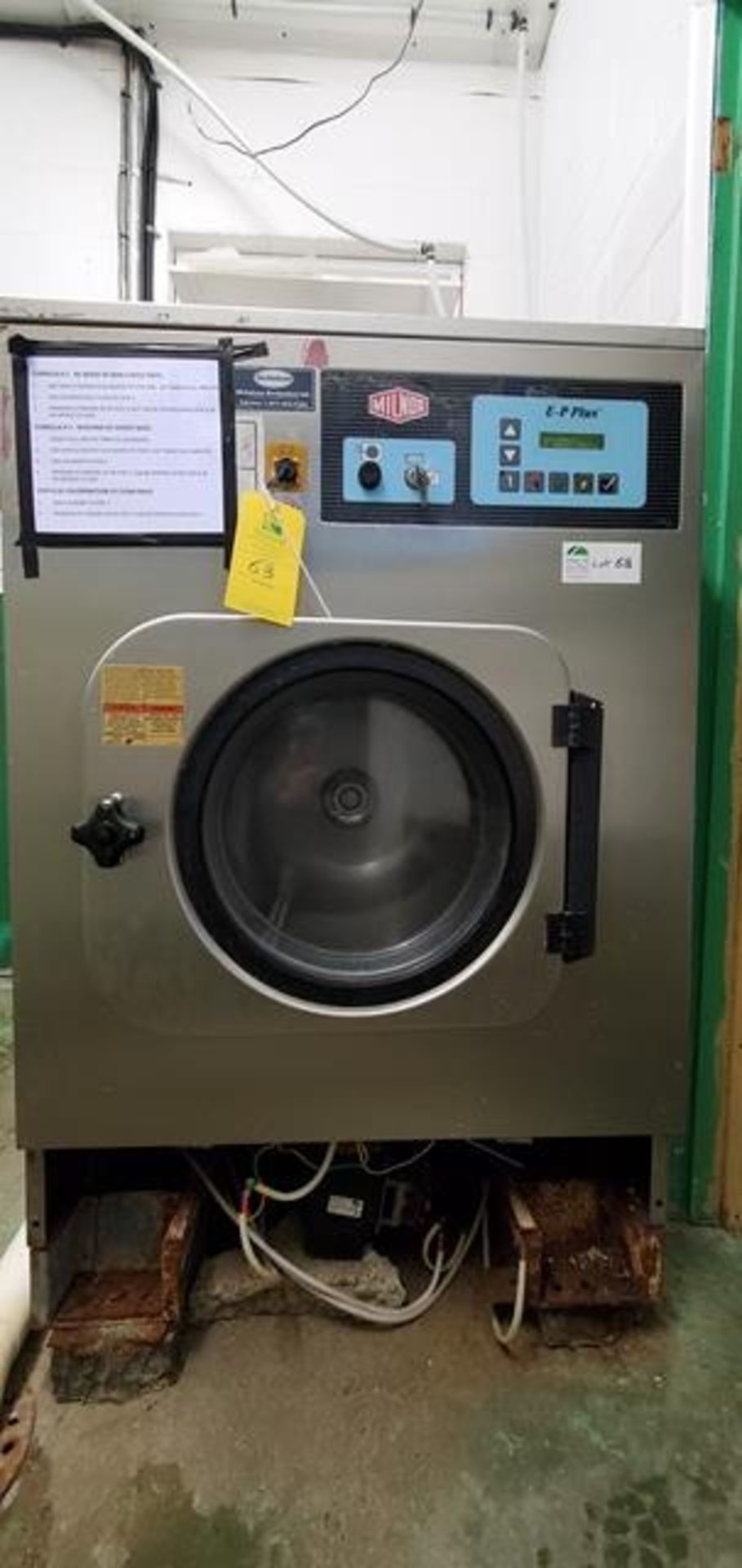 Milnor Commercial Washing Machine, Model MWR18J4, 208-240V 3 Phase 38A