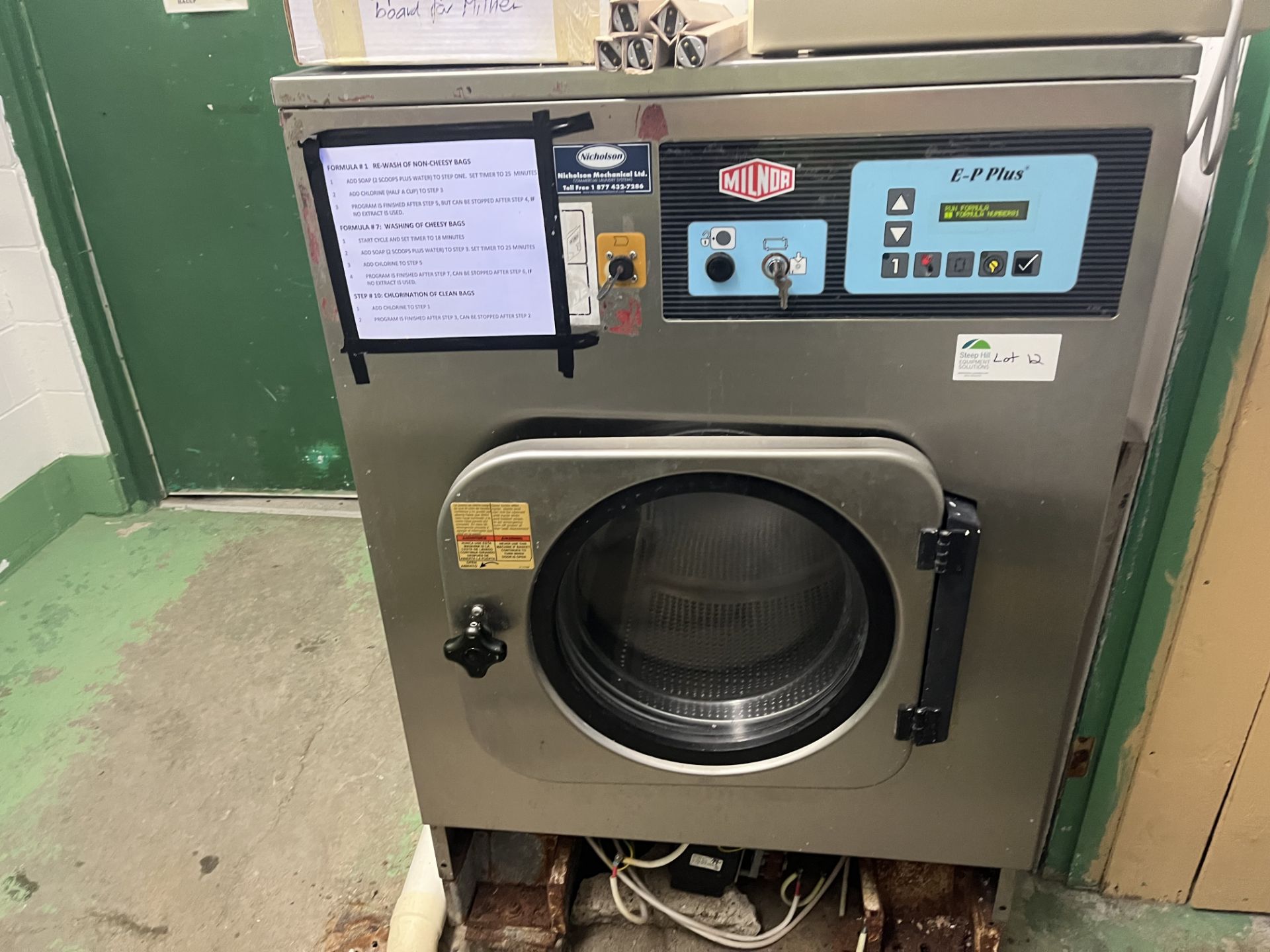 Milnor Commercial Washing Machine, Model MWR18J4, 208-240V 3 Phase 38A - Image 6 of 11