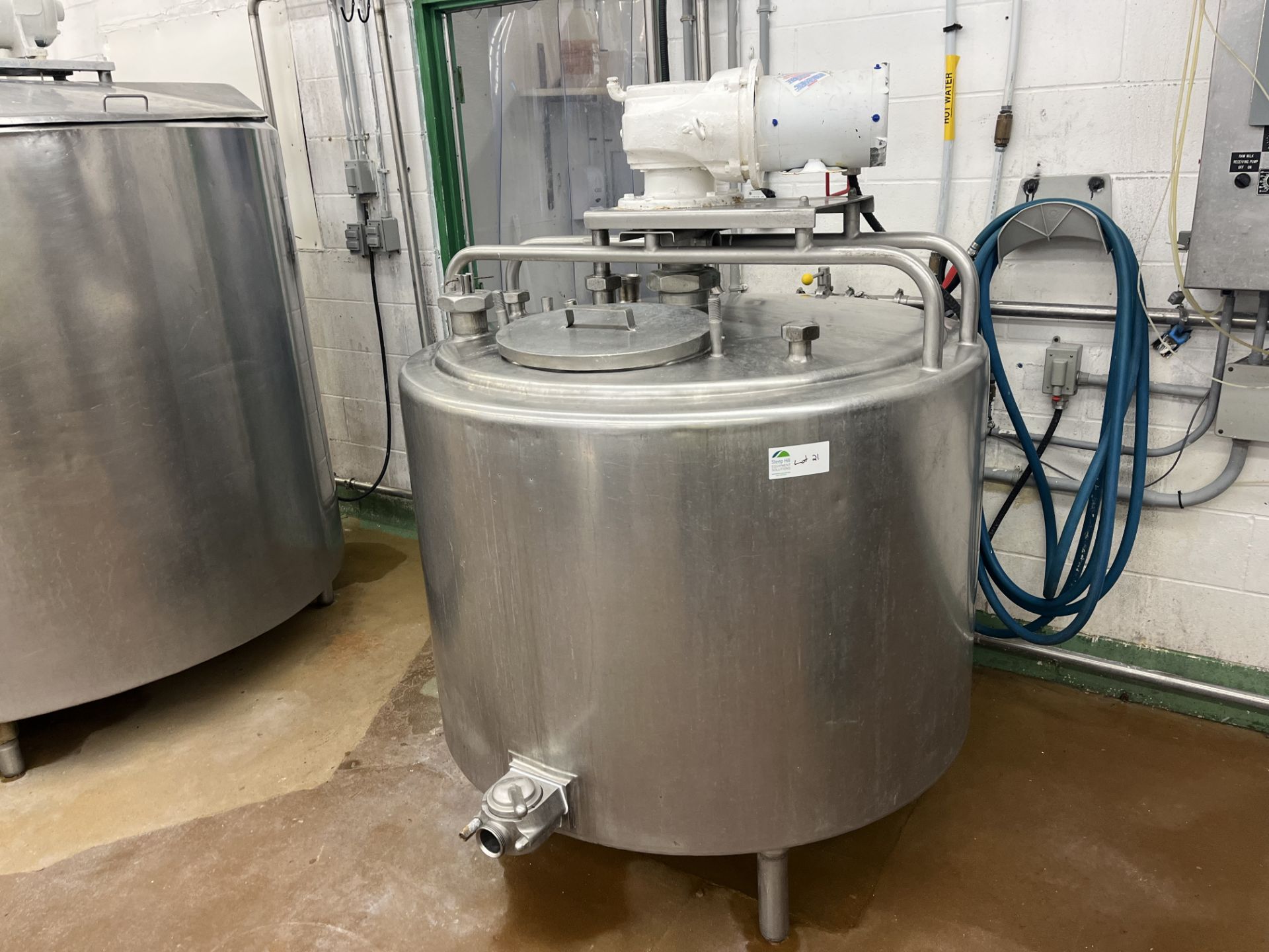 600L DeLaval Jacketed Tank with agitation - Image 4 of 19