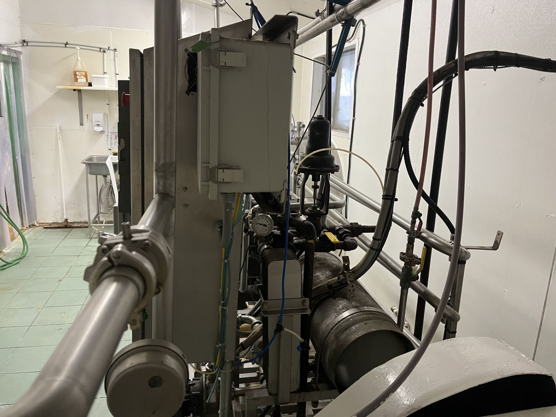 HTST Pasteurizer, custom built, ran at 1300L/hr capacity, last calibrated Nov. 2022 - Image 12 of 18