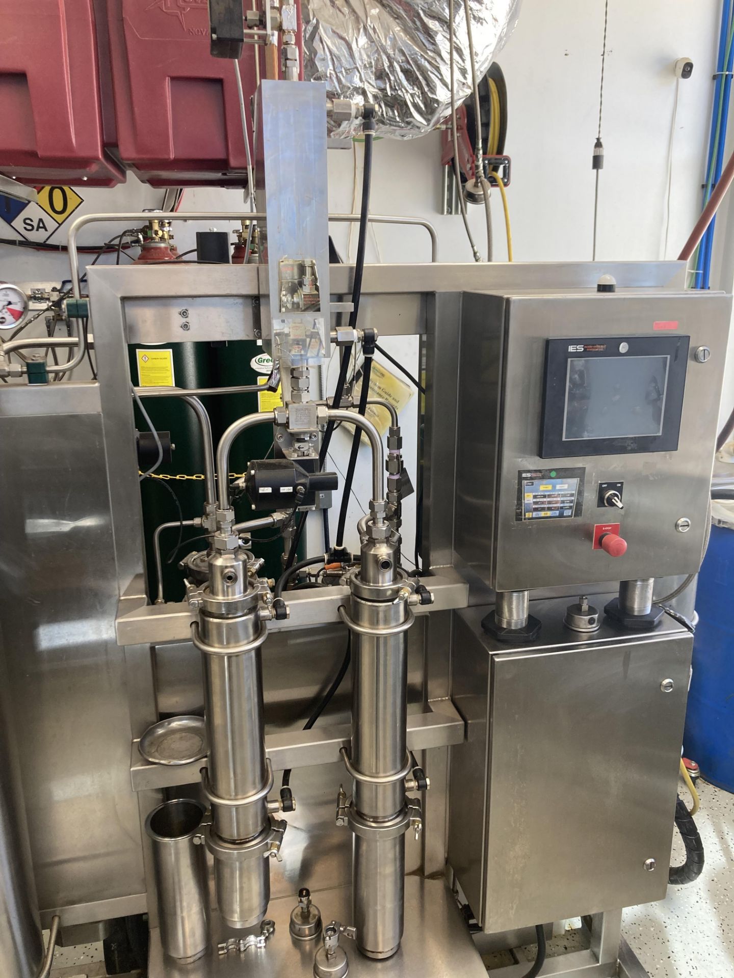 (Located in Evergreen, CO) 20 liter IES Supercritical CO2 Extractor, Includes Hydraulic Pack and - Bild 3 aus 4