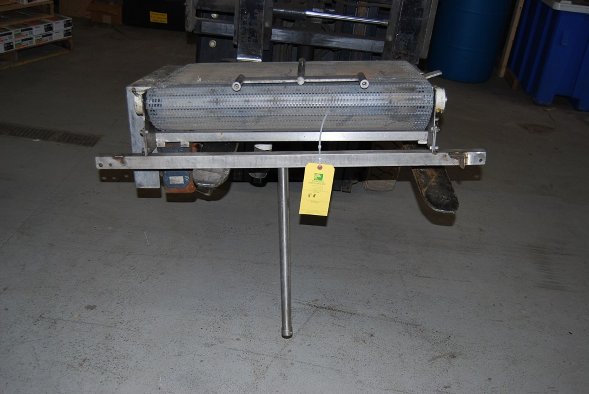 Conveyor 2' long x 30" wide chain, 1 leg, 480 volt motor 36" elevation with adjustable leg - Image 5 of 7