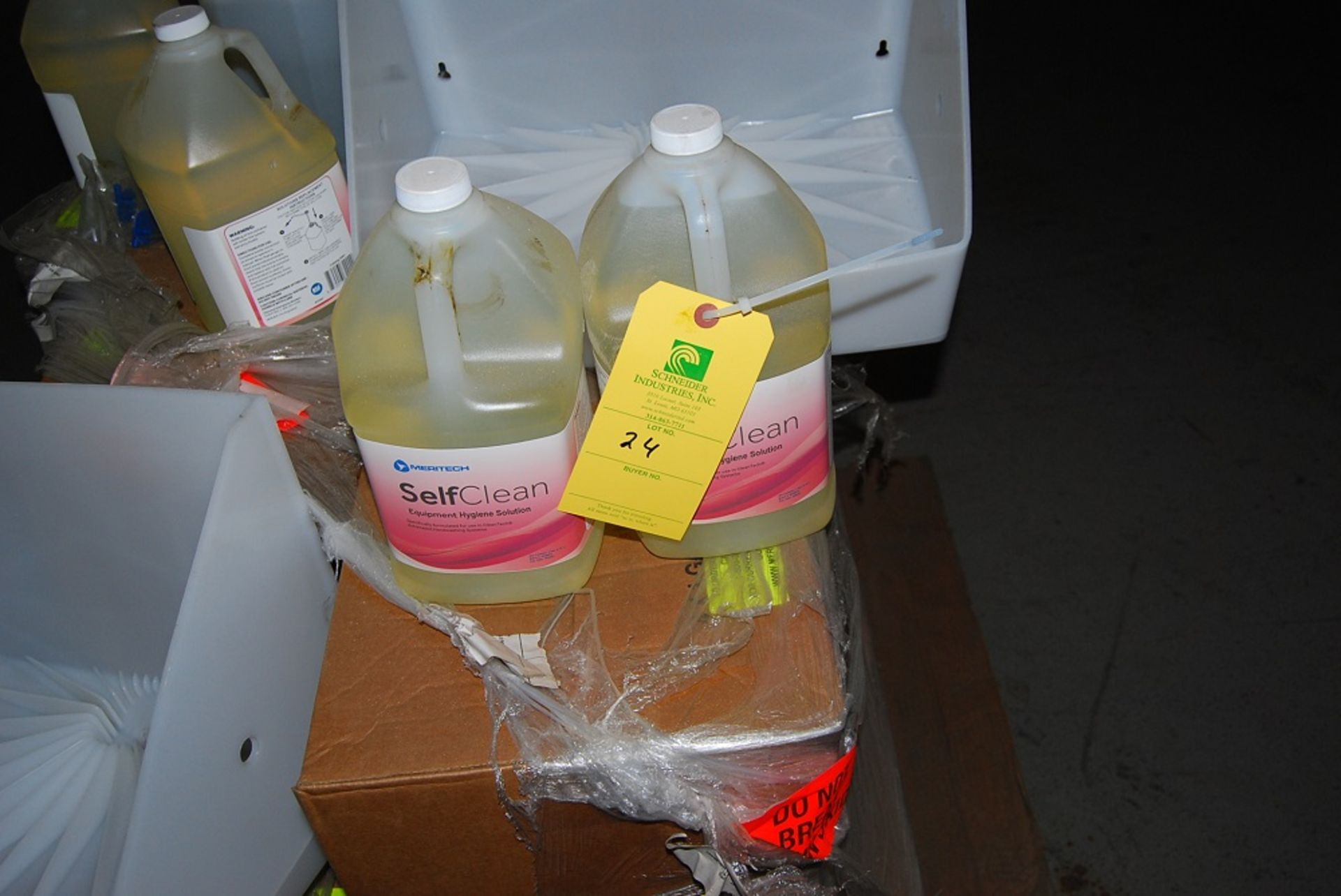 Pallet Of Cleaning Solution For Above Hand Cleaners