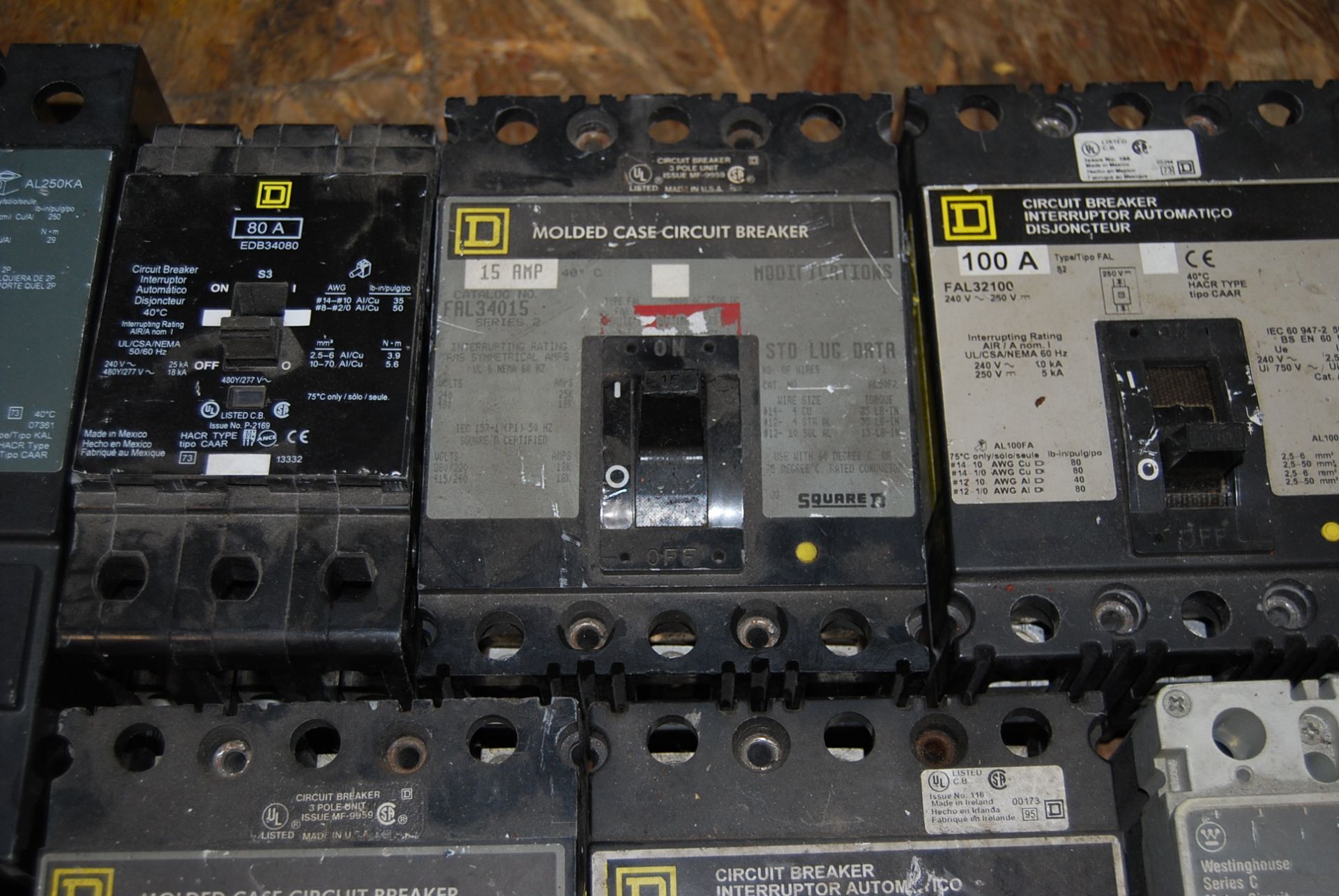 Assorted Circuit Breakers (11) total - Image 4 of 13