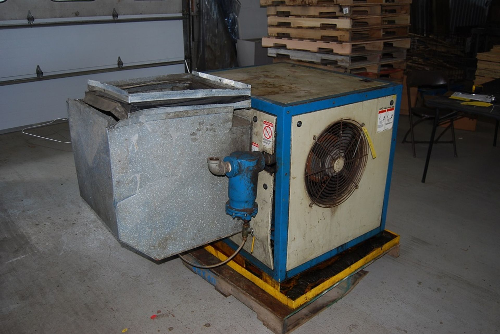 Quincy Air Compressor, Model: QMBFACA32C, SN: 82321, foot Print: 42" x 58" x 38" tall, Pallet: 4 - Image 4 of 10