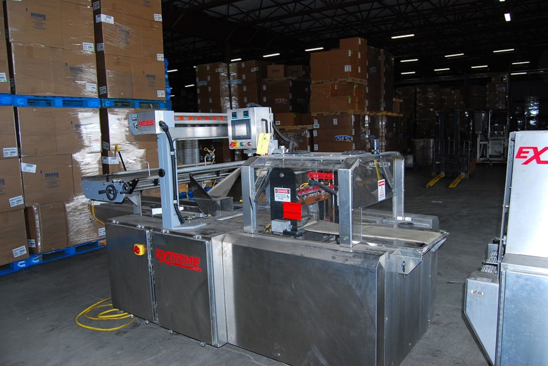 Extreme Packaging Machinery Flow Thru Wrapper, with Heat Tunnel, Model: AL18LS-X-B Rev 000, SN: P-28 - Image 9 of 19