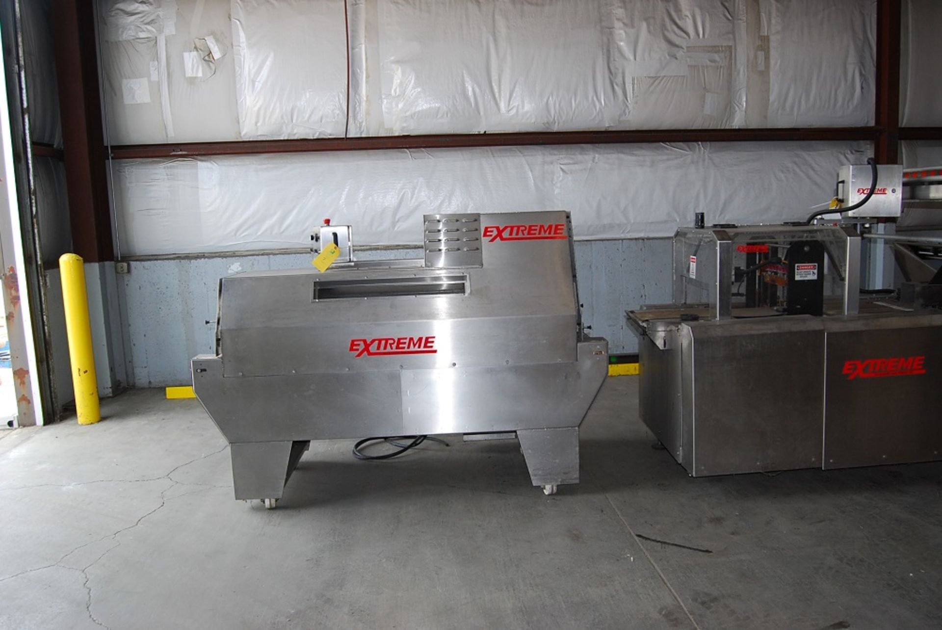 Extreme Packaging Machinery Flow Thru Wrapper, with Heat Tunnel, Model: AL18LS-X-B Rev 000, SN: P-28 - Image 7 of 19