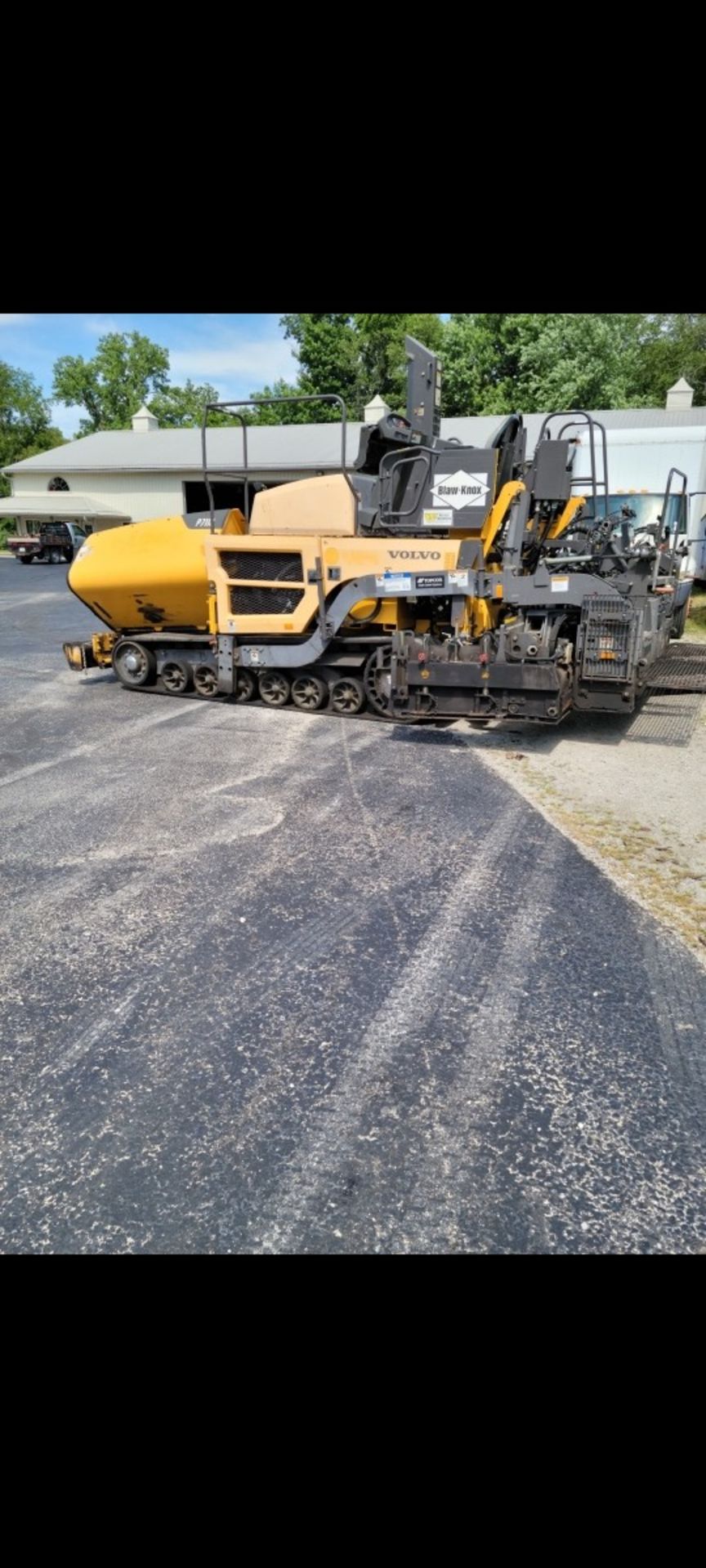 (Located in Camby, IN) Volvo P7110 Track Asphalt Paver, Serial# VCEP7110P0S385031, 2,357 Hours