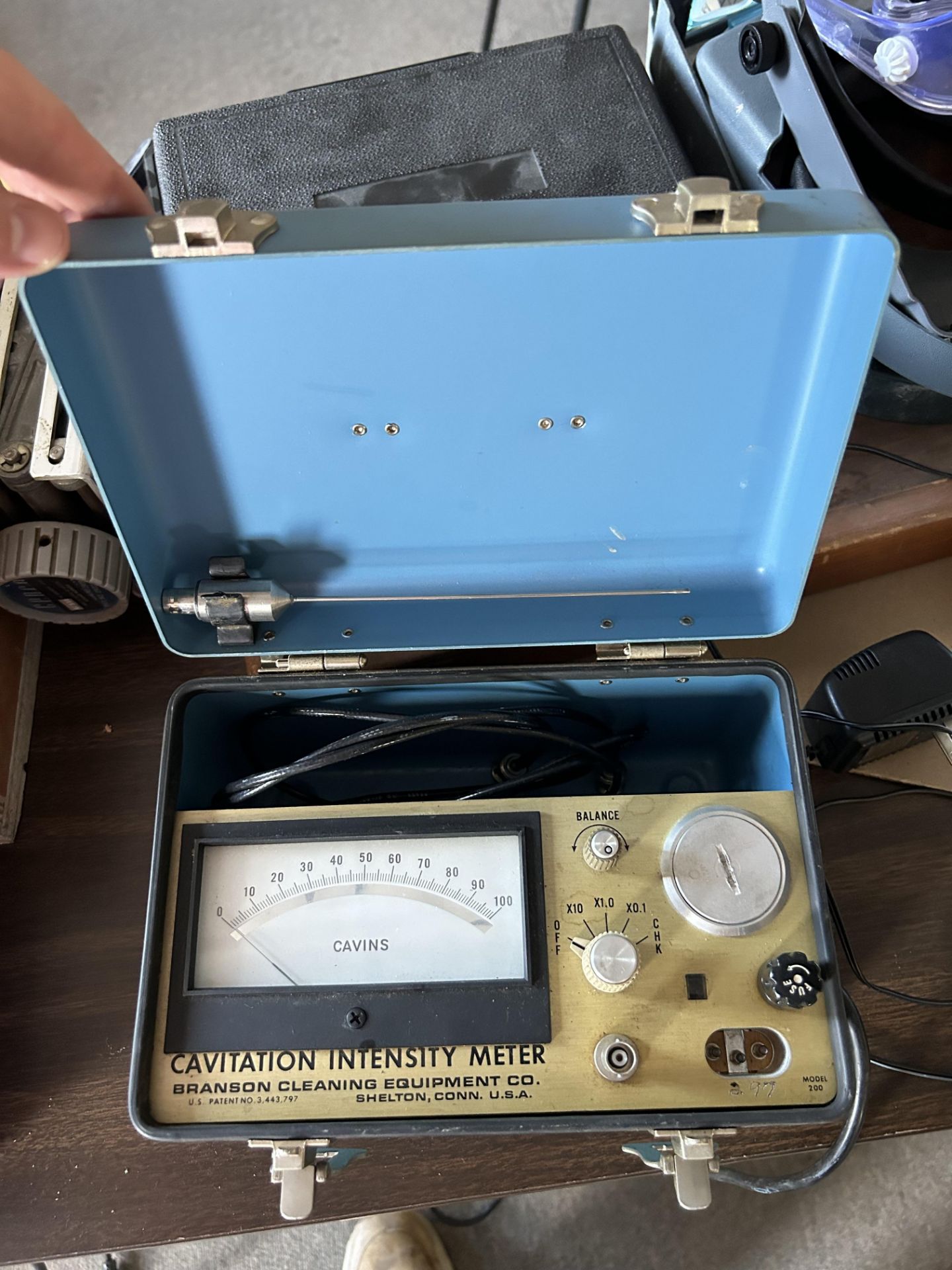 Entire Table of Calibration Type Equipment - Image 10 of 16