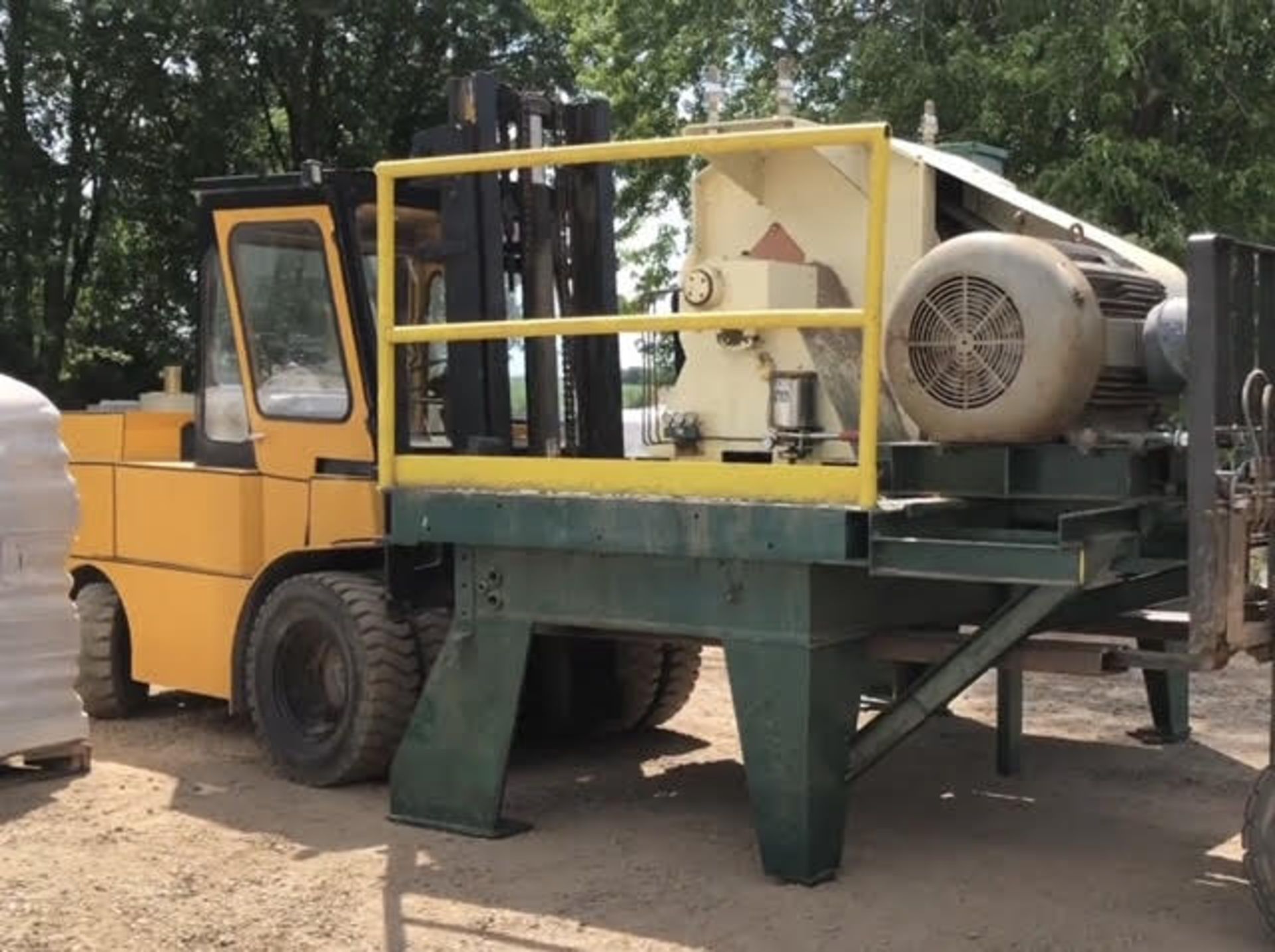 Located in Pierz, MN: Pellet Mill with feeder, conditioner and force feeder. Comes with a 150hp - Bild 5 aus 7
