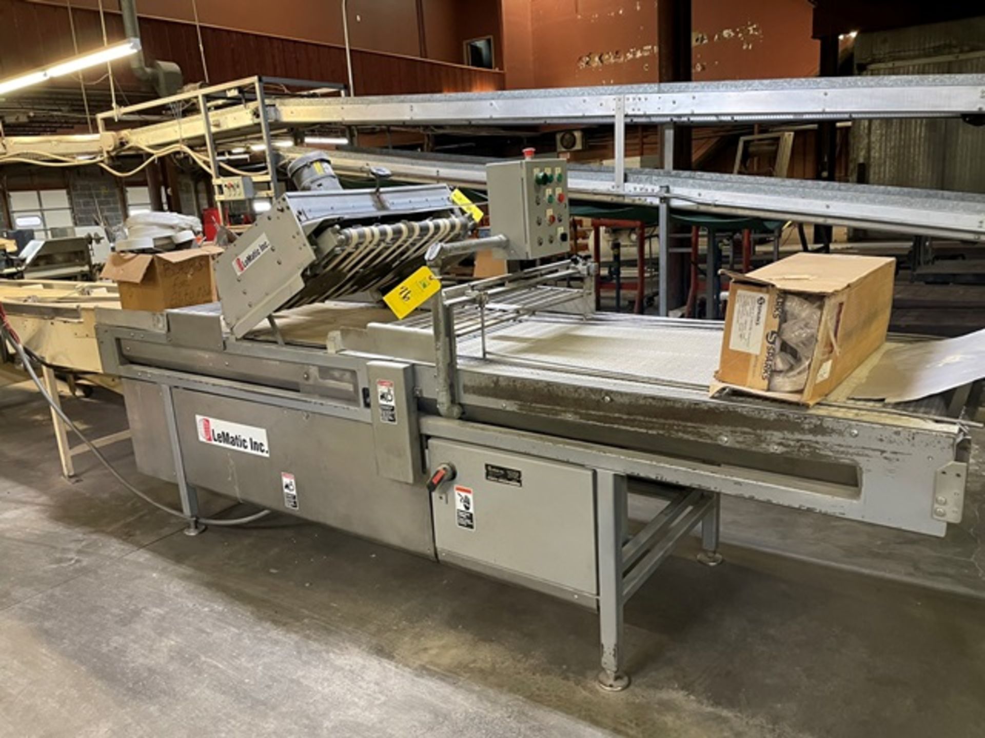 Lematic Model #3670 Bun Slicer, SN 28241003