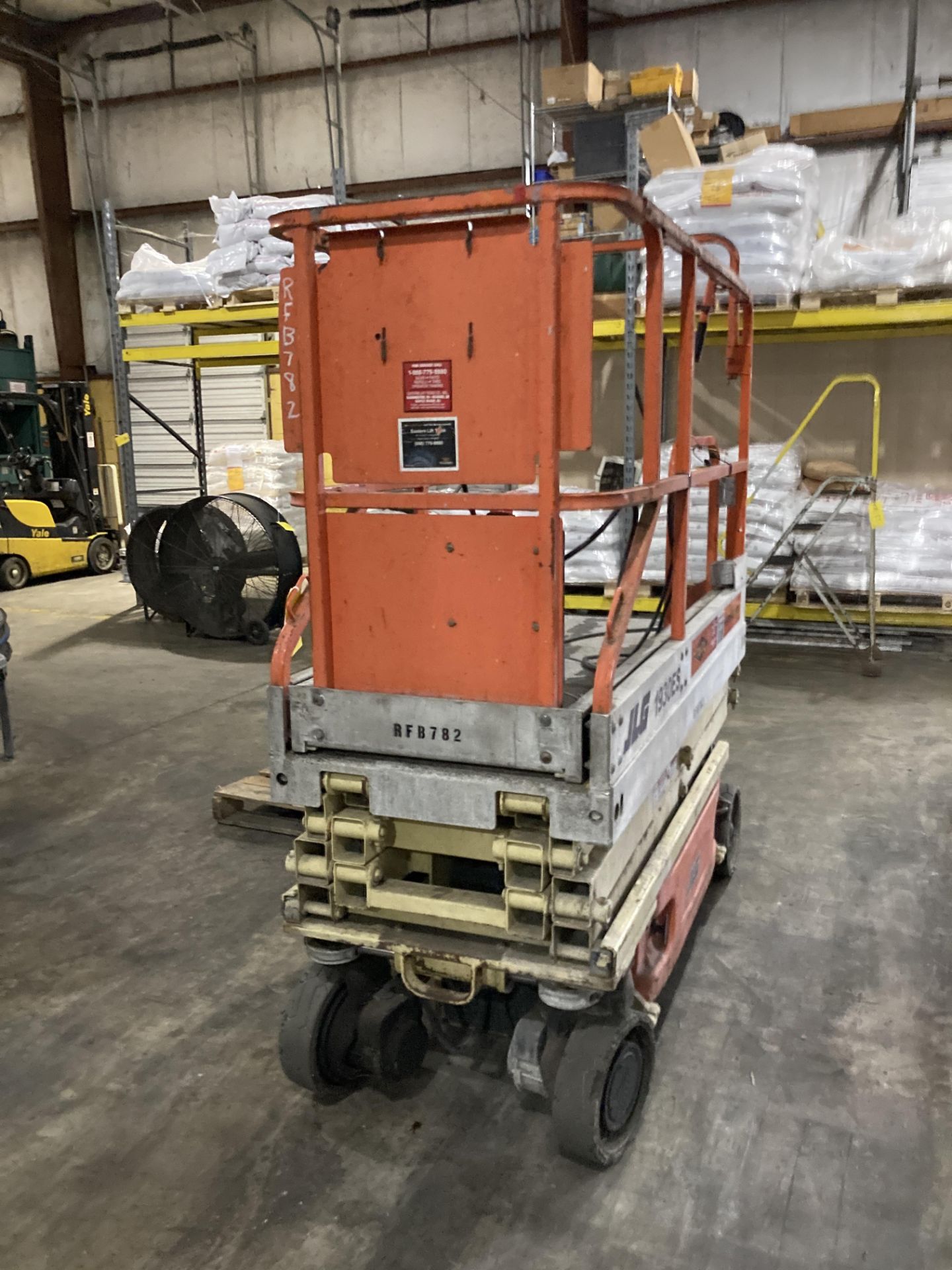 JLG scissor lift, model 1930 ES, platform 72 in x 22 in wide ***Rigging and Loading Fee of$: TBD - Image 2 of 3