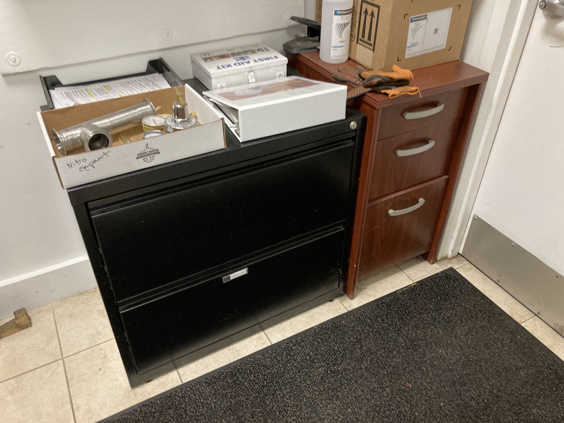 LOT OF OFFICE FURNITURE, 2- desks 24 in x 60 in, 3- file cabinets, 3- office chairs, 1- book - Image 4 of 5
