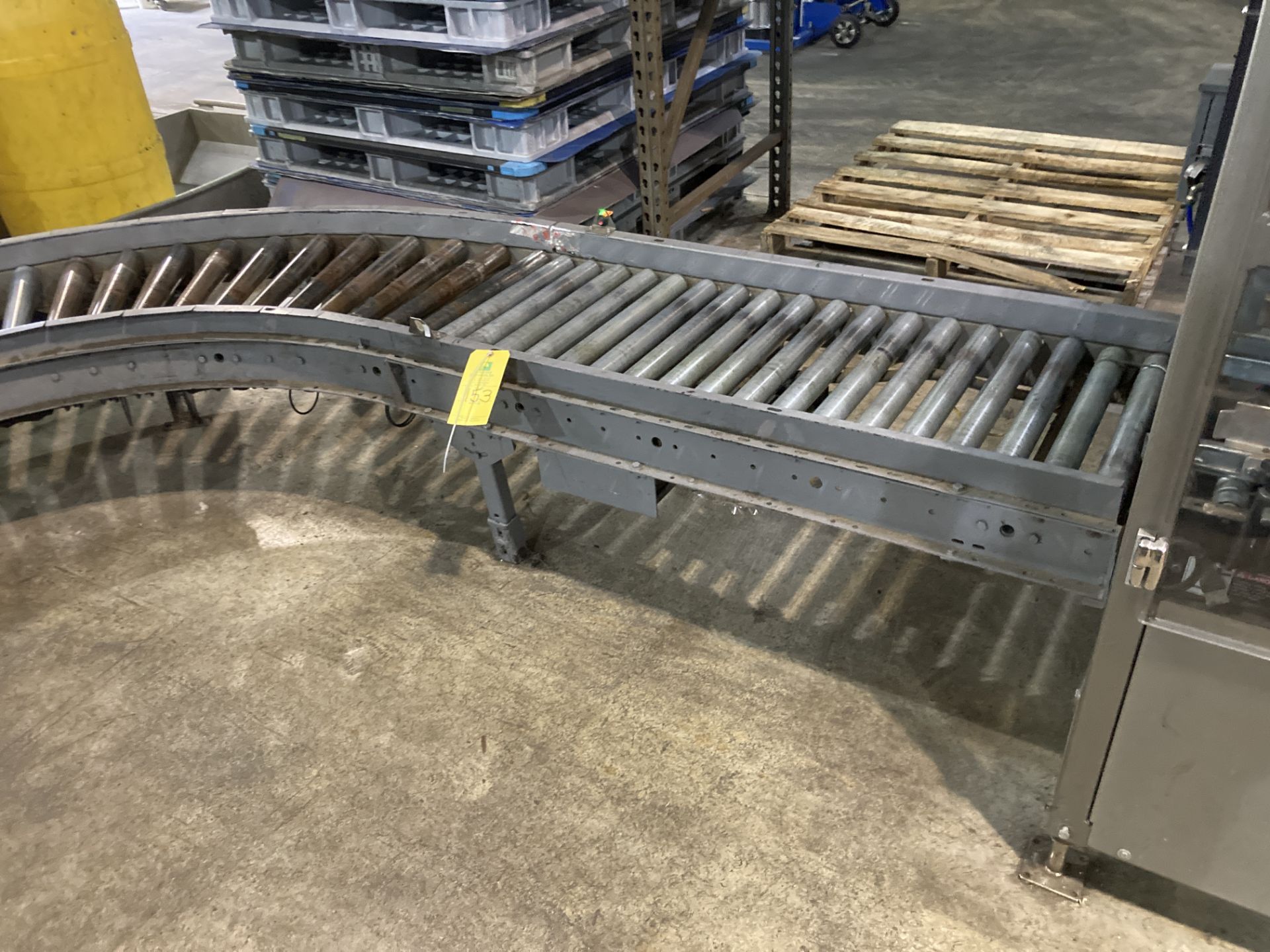 Live roller 180 degree curve conveyor , 22 in wide ***Rigging and Loading Fee of$: TBD will be - Image 2 of 3