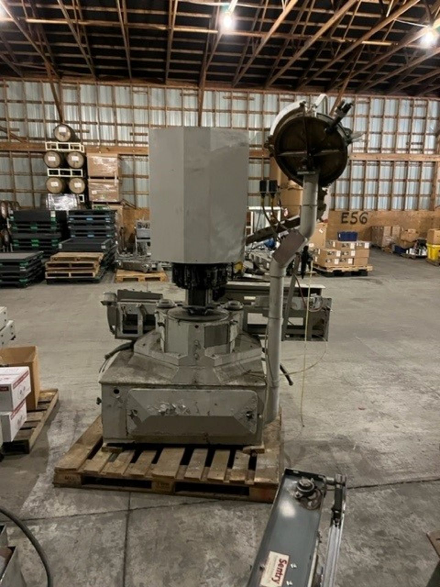 Consignment Item - located in Breese IL:Alcoa capper - Image 3 of 3
