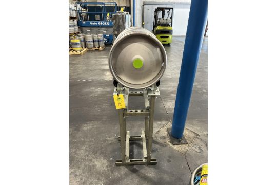 Shop-built keg rotary stand for applying/removing keg tape - Image 1 of 2