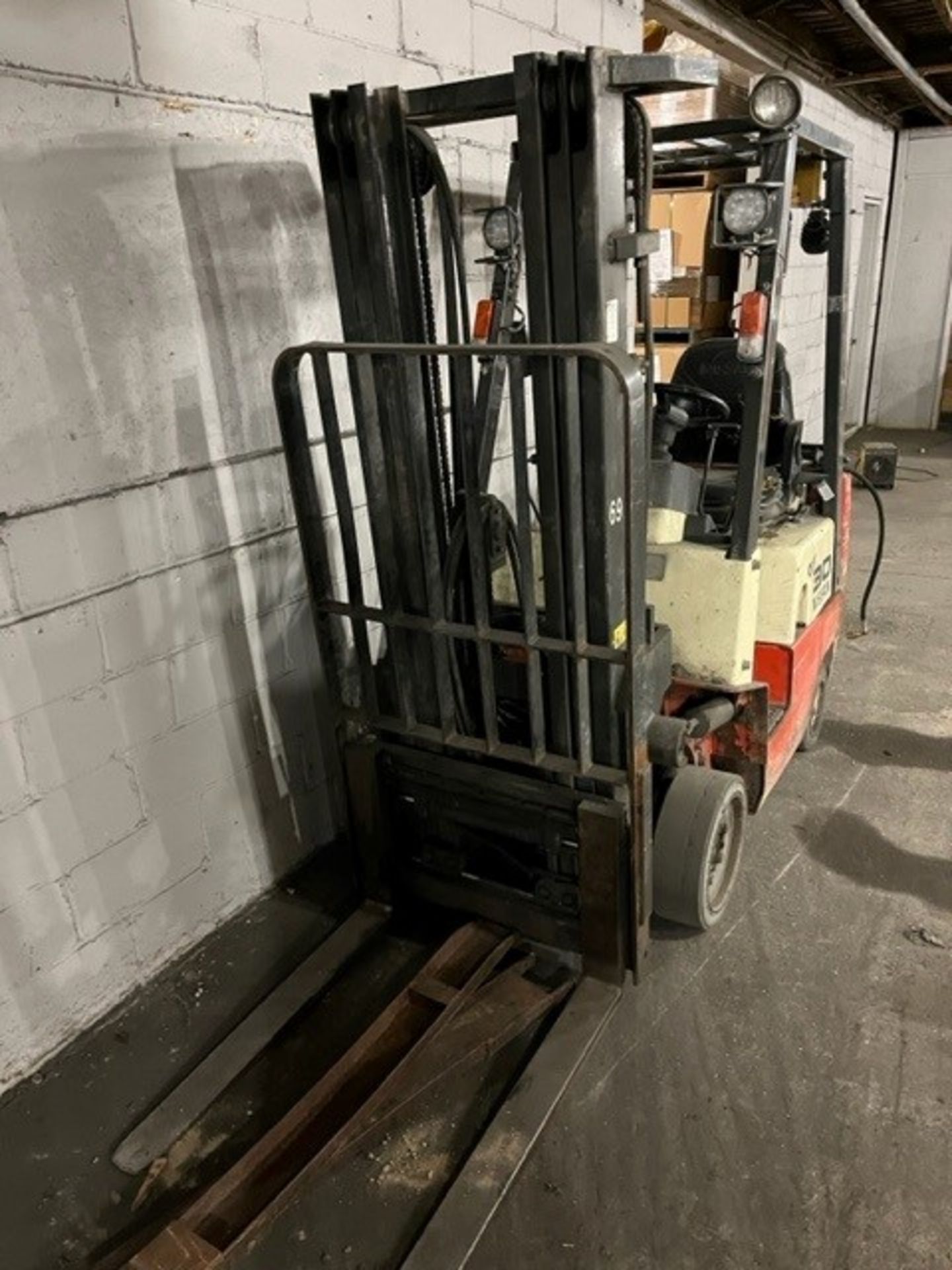 Consignment Item - located in Breese IL: Nissan 30 forklift - Image 3 of 3