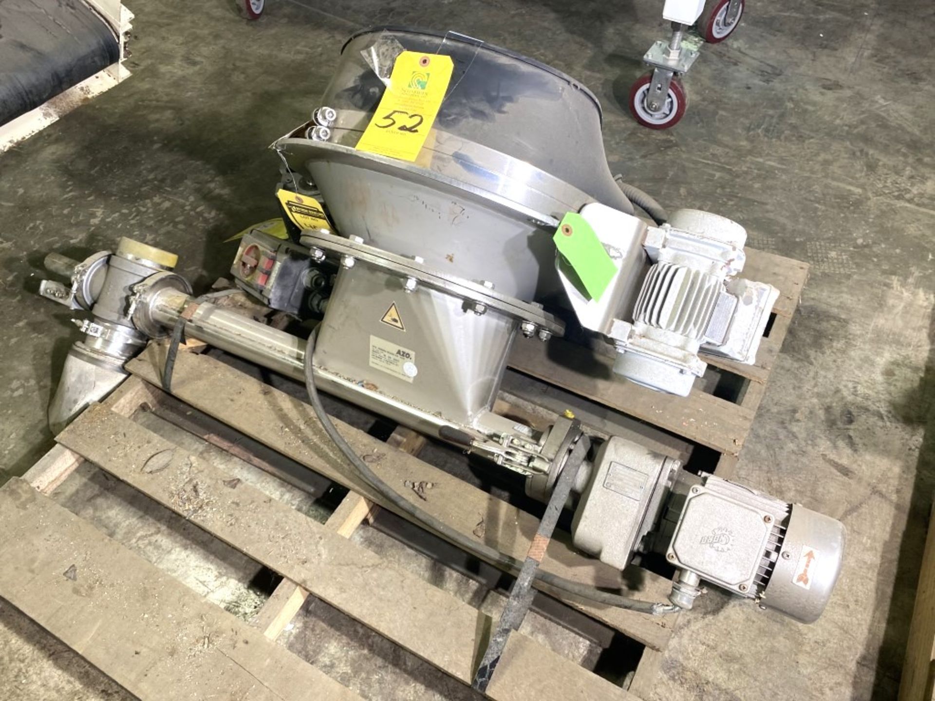 AZO Hopper with Screw Feeder Stainless