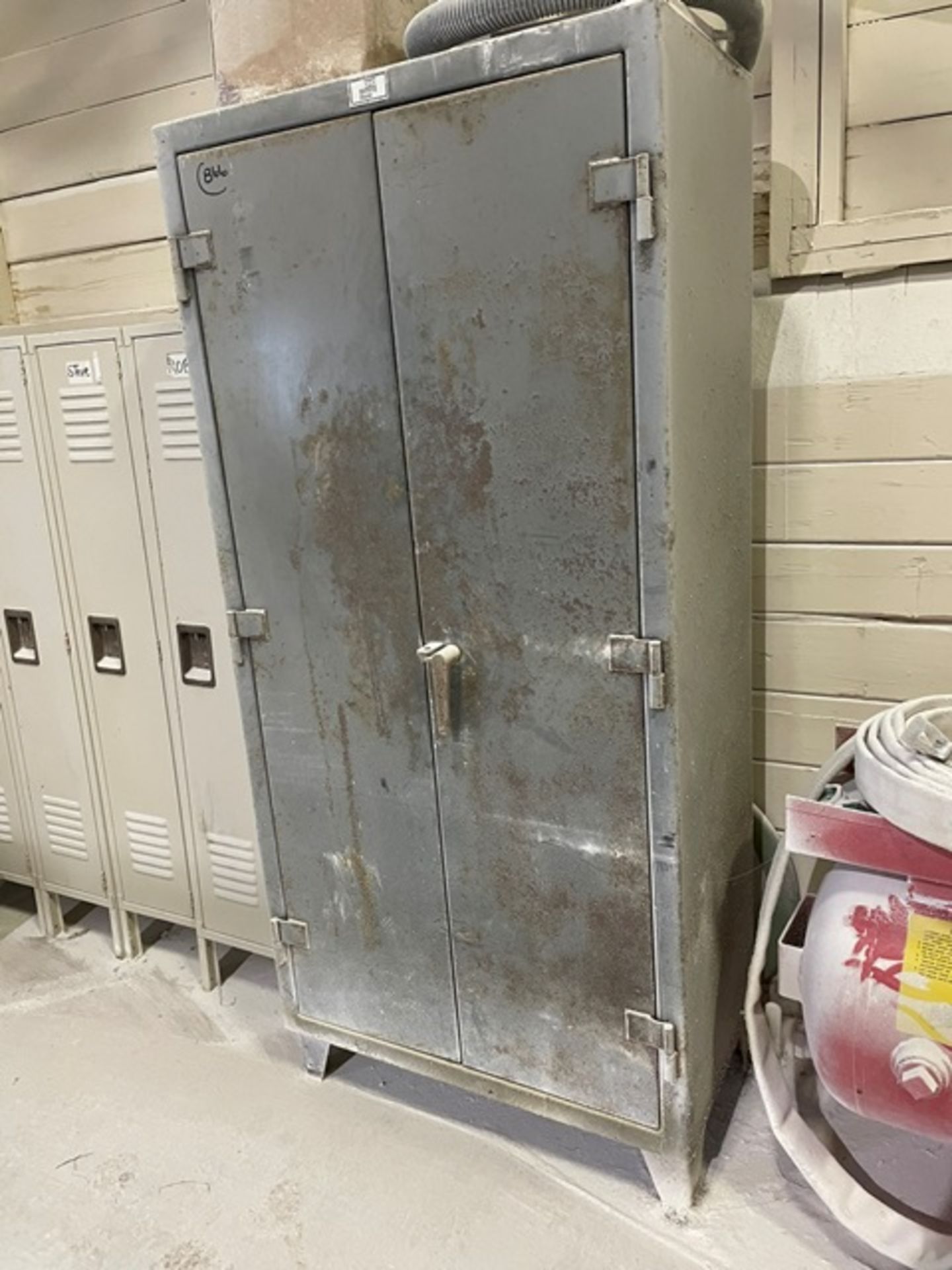 Strong Hold 2-Door Storage Cabinet, Includes (4) Lockers, Rigging & Loading Fee: $150