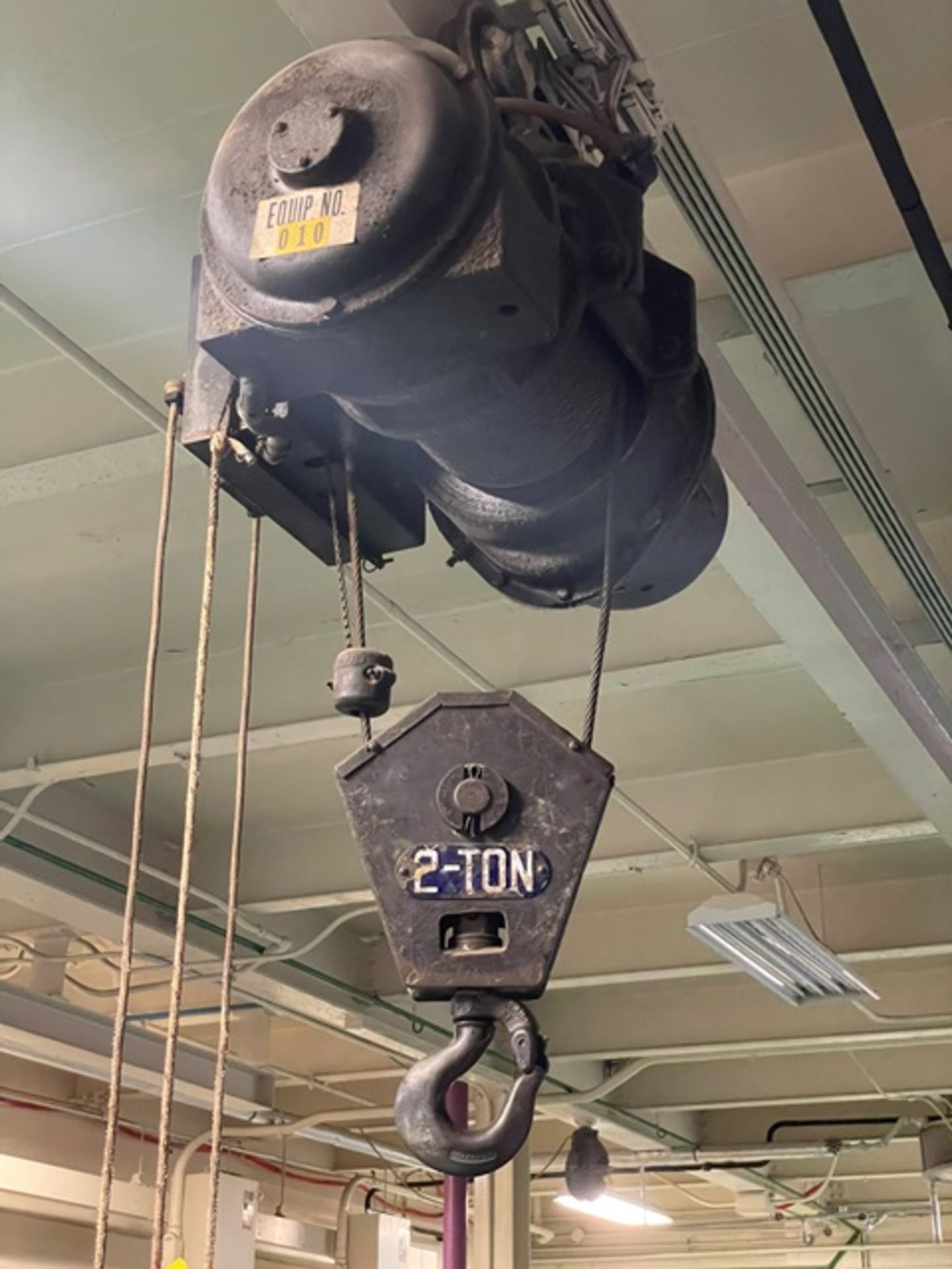 Electric Cable Hoist, Rated 2-Ton - Image 2 of 2