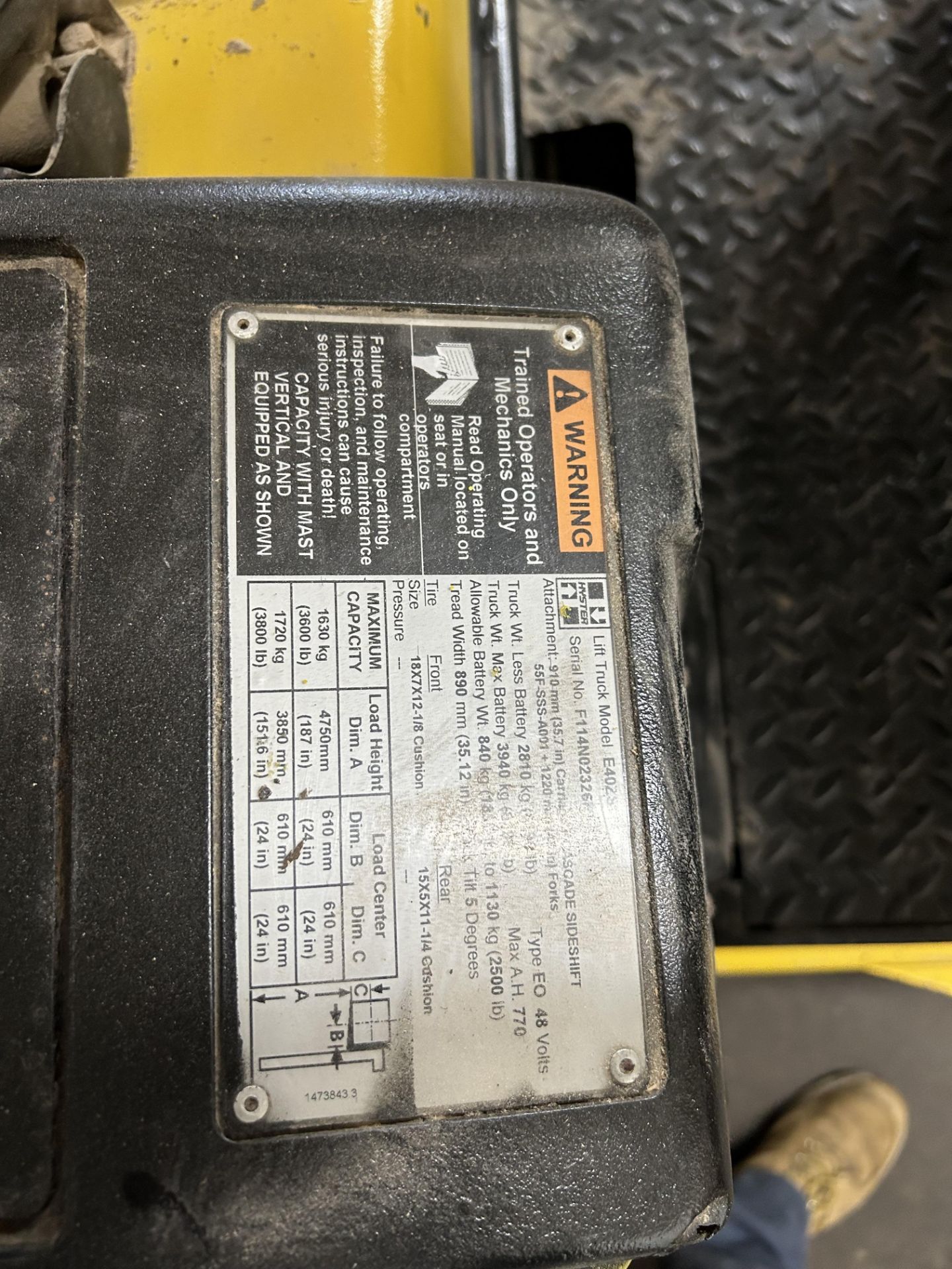 Hyster Forklift, Model #E402S, S/N #F114N0232S, Comes with 2 Battery Chargers - Image 5 of 11