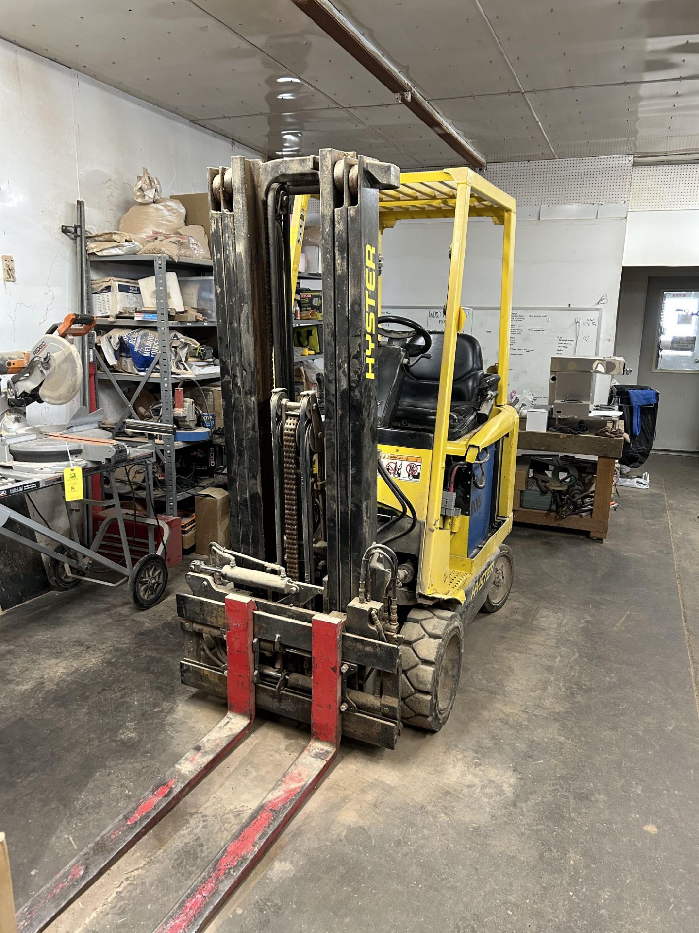 Hyster Forklift, Model #E402S, S/N #F114N0232S, Comes with 2 Battery Chargers - Image 2 of 11