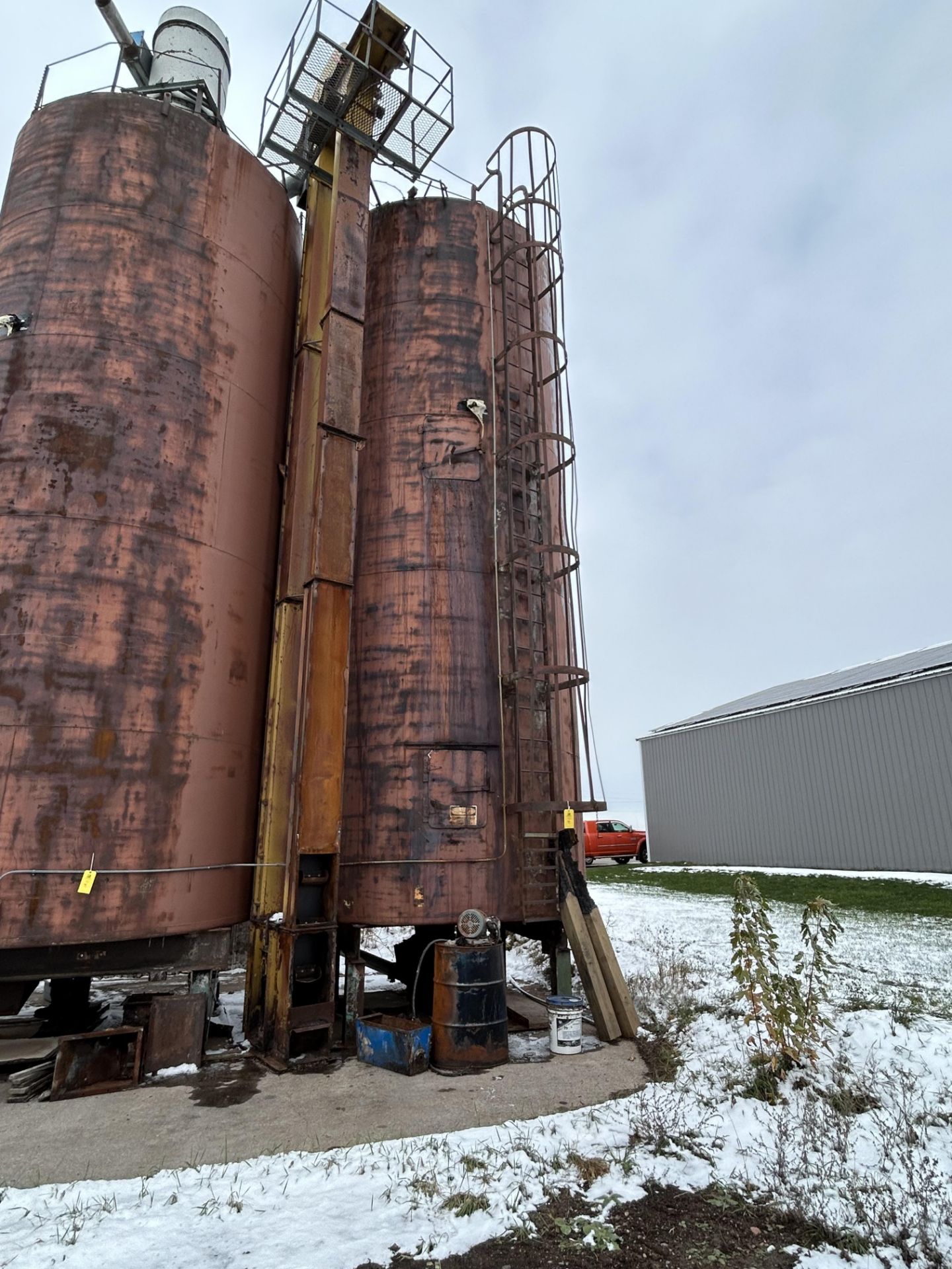 Bulk Feed Bin, Approx. 30ft T - Image 2 of 7