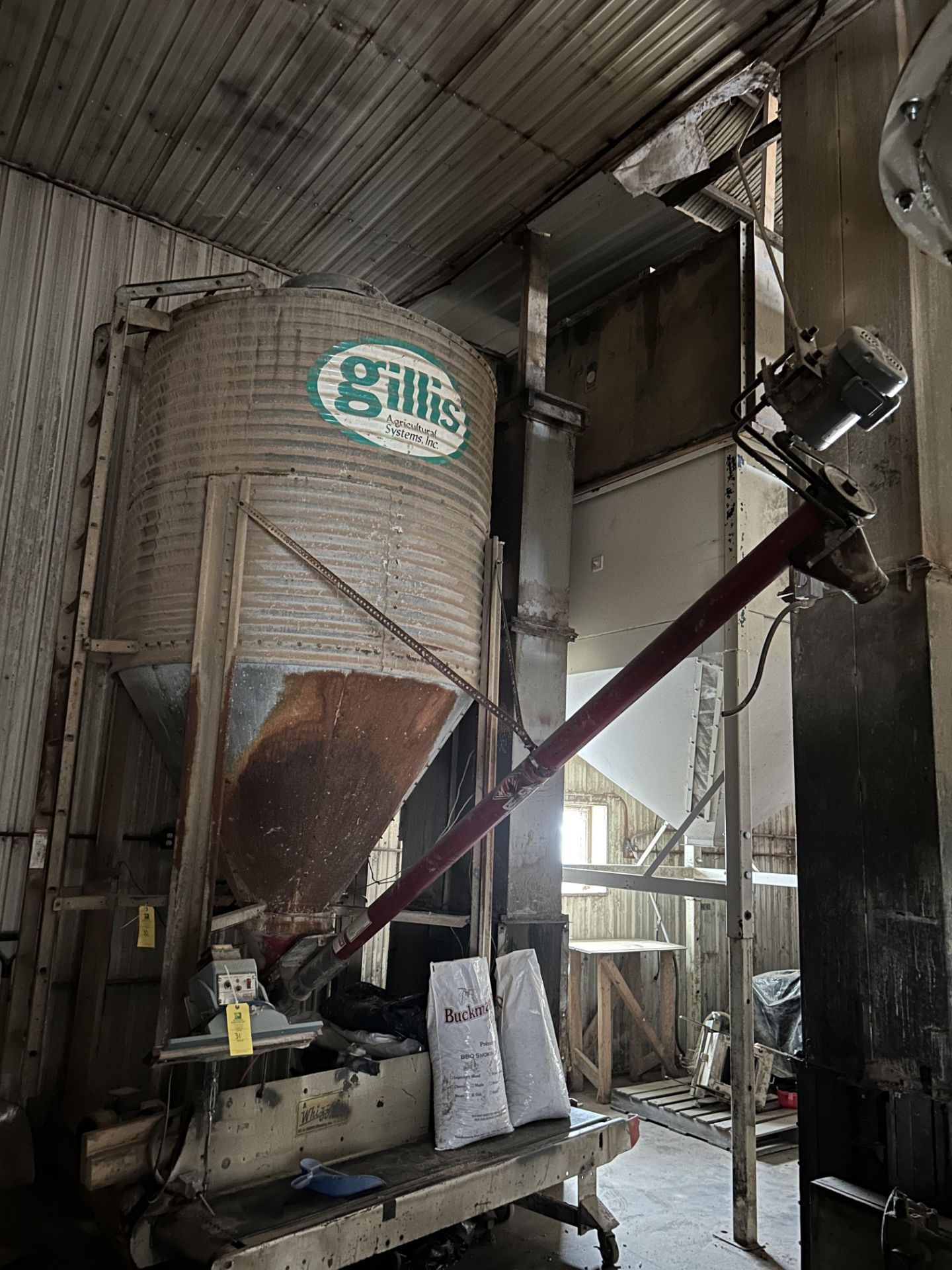 Gillis Metal Silo Bin, Includes a digital weight scale built into the steel bin