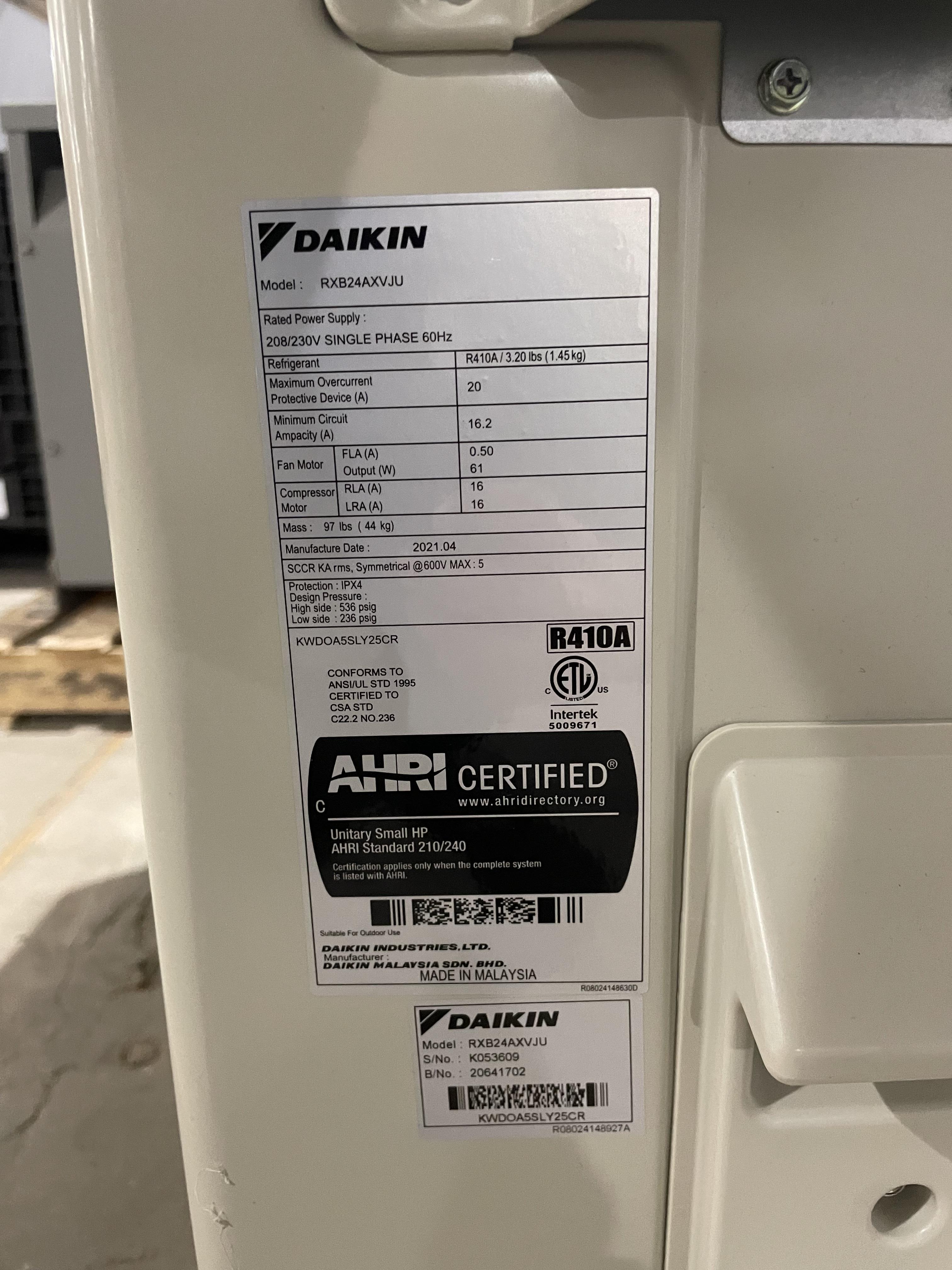 (Located in Brampton, Ontario) Daiken Single Zone Air Conditioner