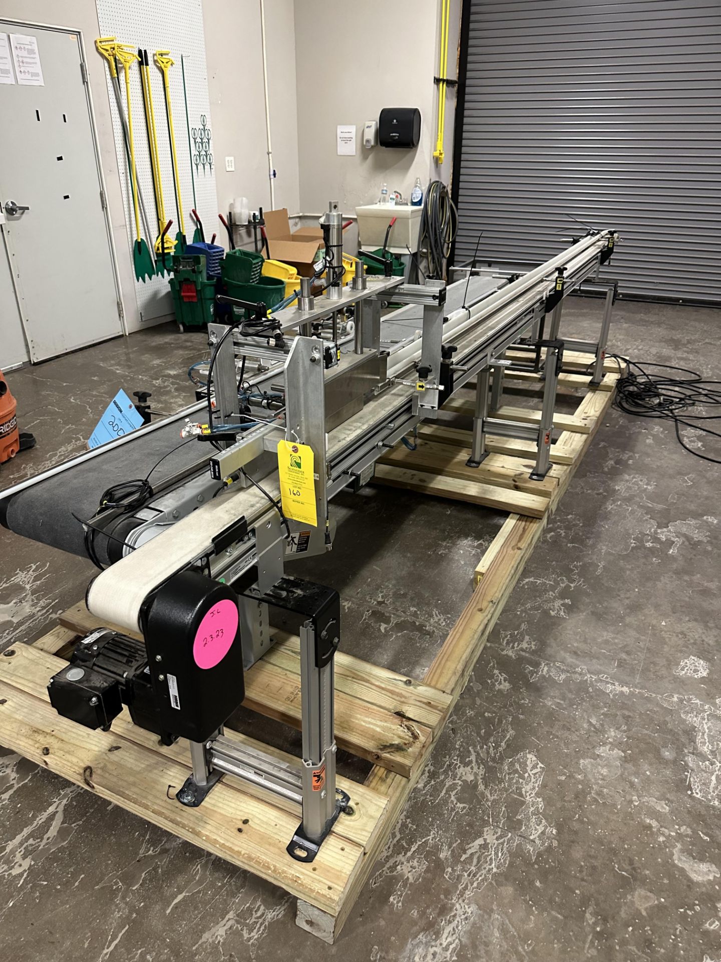 (Located in Quincy, FL) Dorner Conveyor, Model# 32EDM04-1400100A010101, Serial# 821553-10-1-1