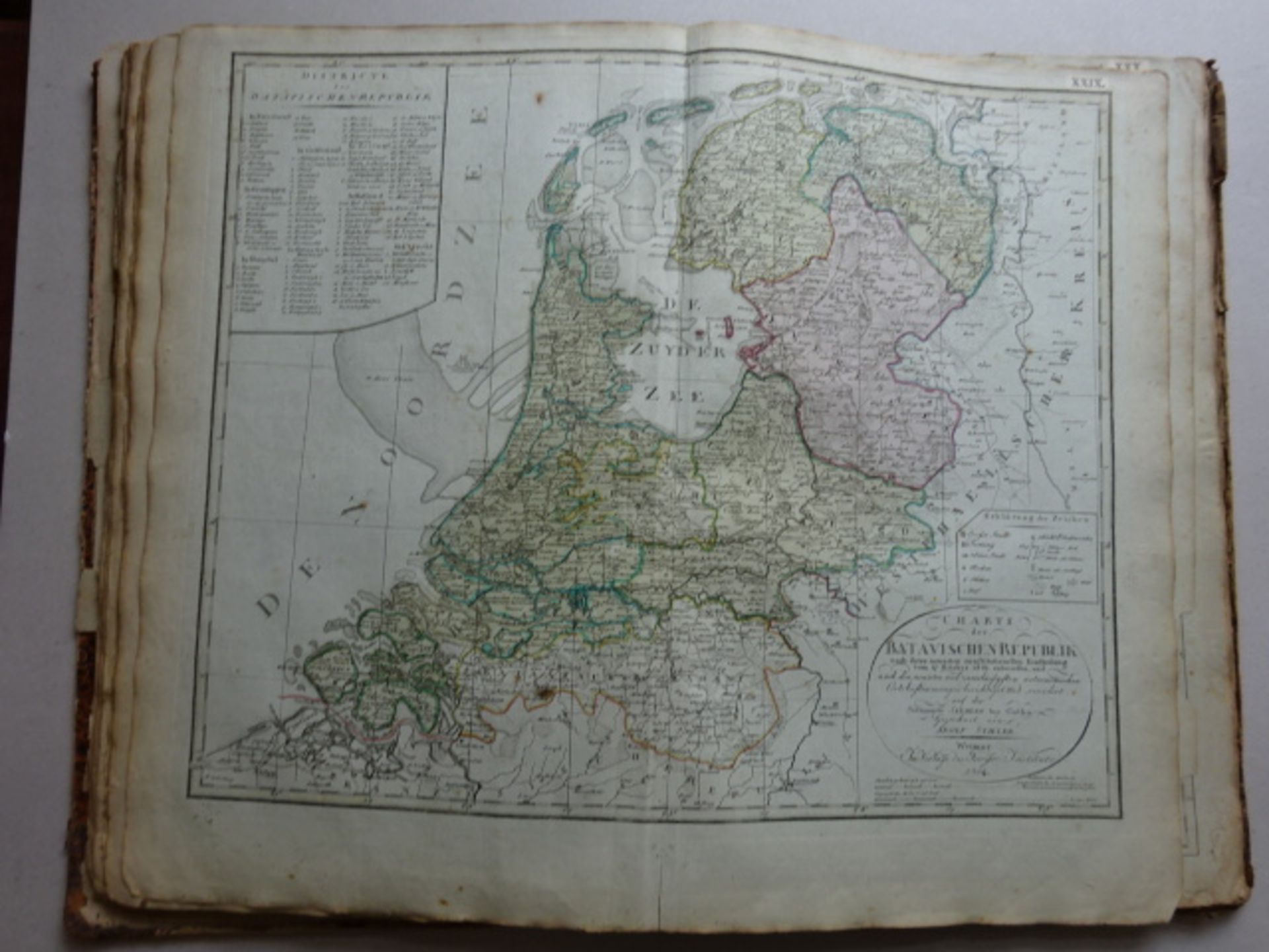 Weiland - Hand-Atlas der ganzen Erde - Image 9 of 22