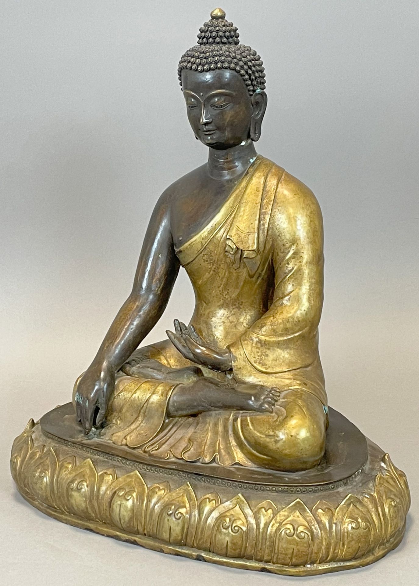 Buddha. Tibet oder Nepal. Im Lotussitz. 20. Jahrhundert. - Image 2 of 12