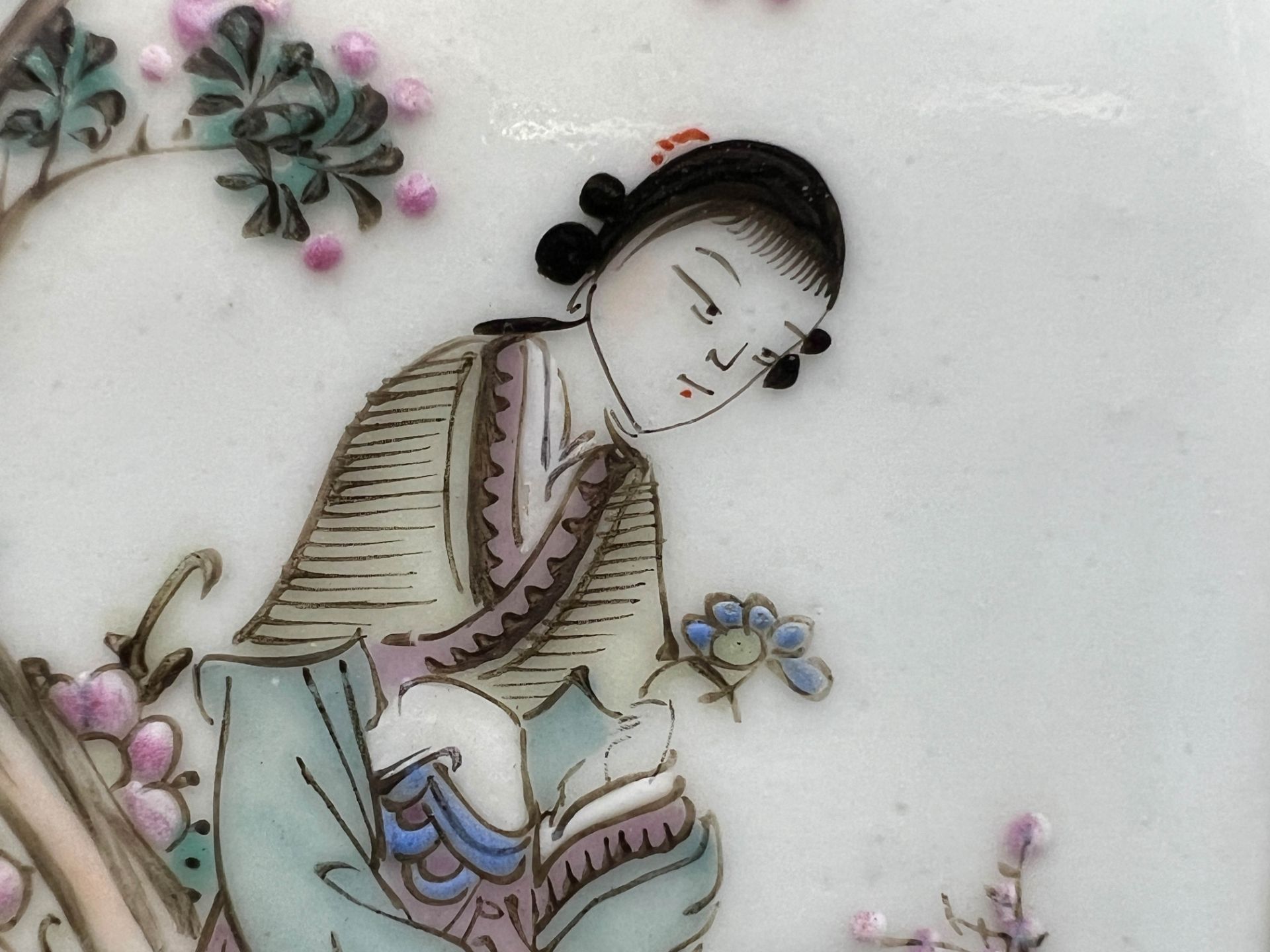 CHEN Huazhen. Kleine Teekanne. China. Um 1900-1950. Neu Famille Rose. - Bild 12 aus 15