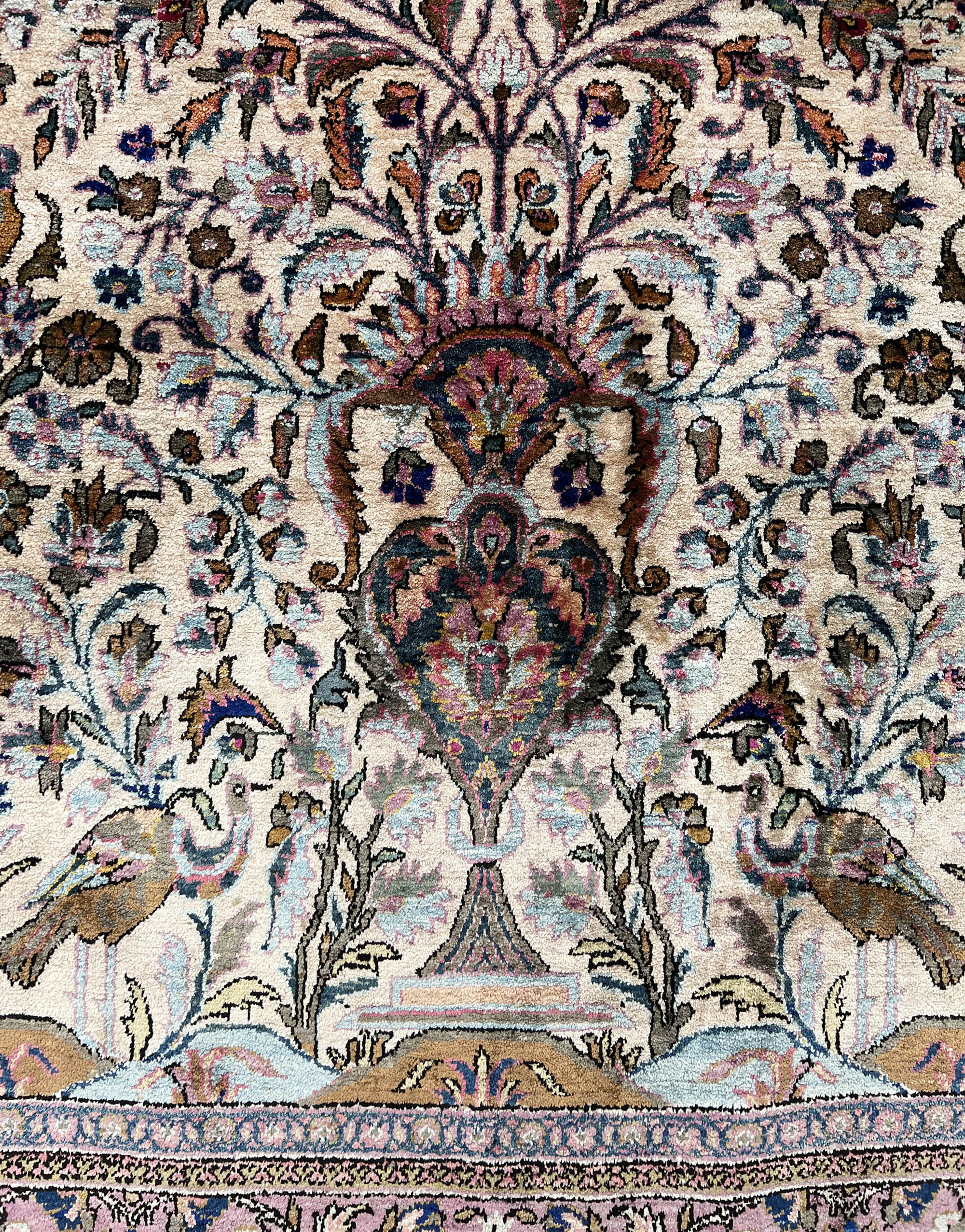 Keshan. Silk carpet. Silk on silk. Around 1900. - Image 11 of 14