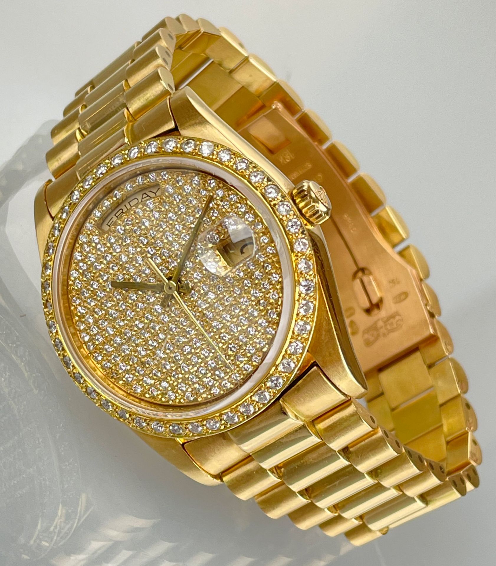 Wristwatch ROLEX Day-Date 750 yellow gold with diamonds. End of the 1980s. - Image 2 of 17