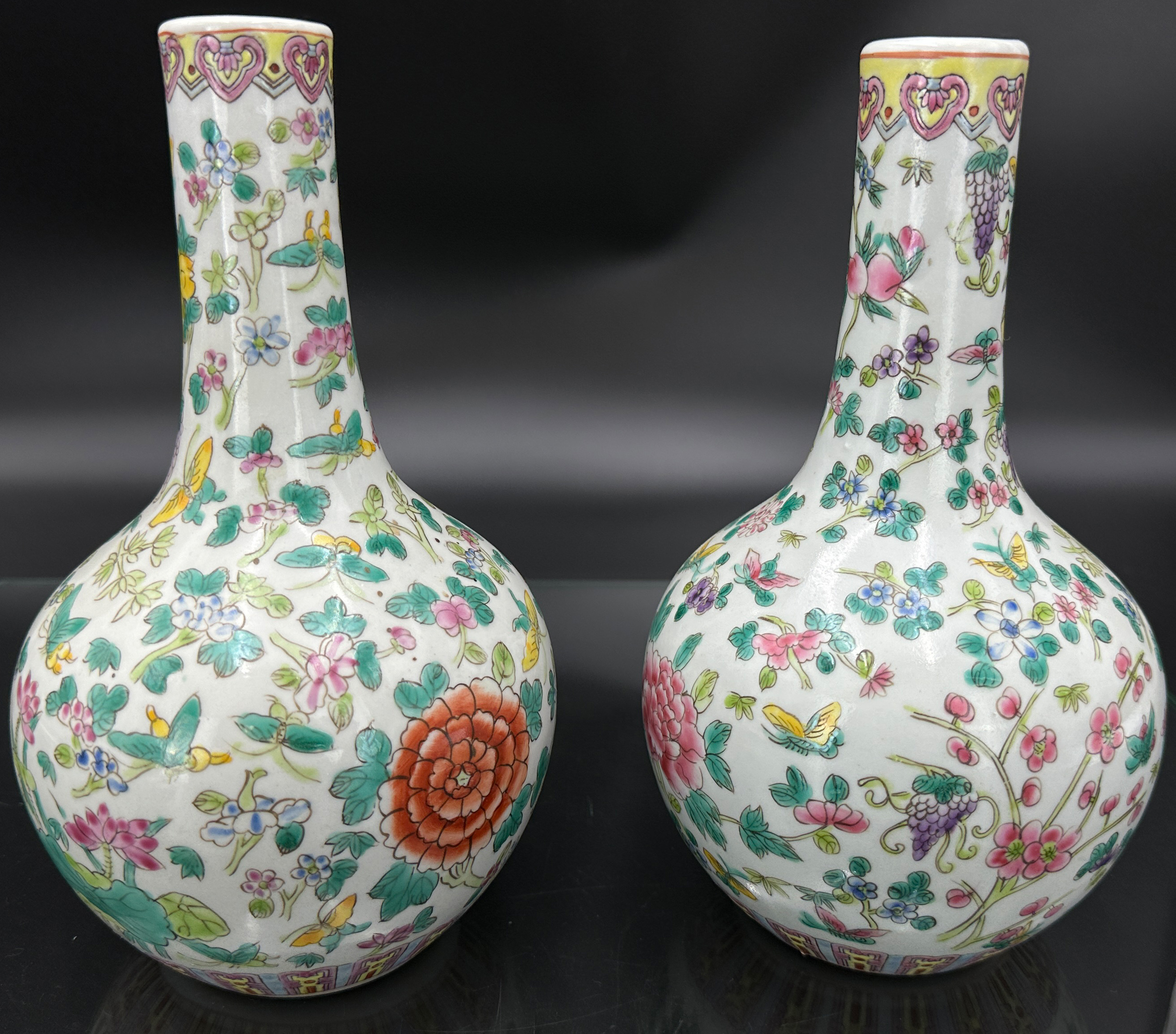 Two vases. China. 20th century. - Image 4 of 16