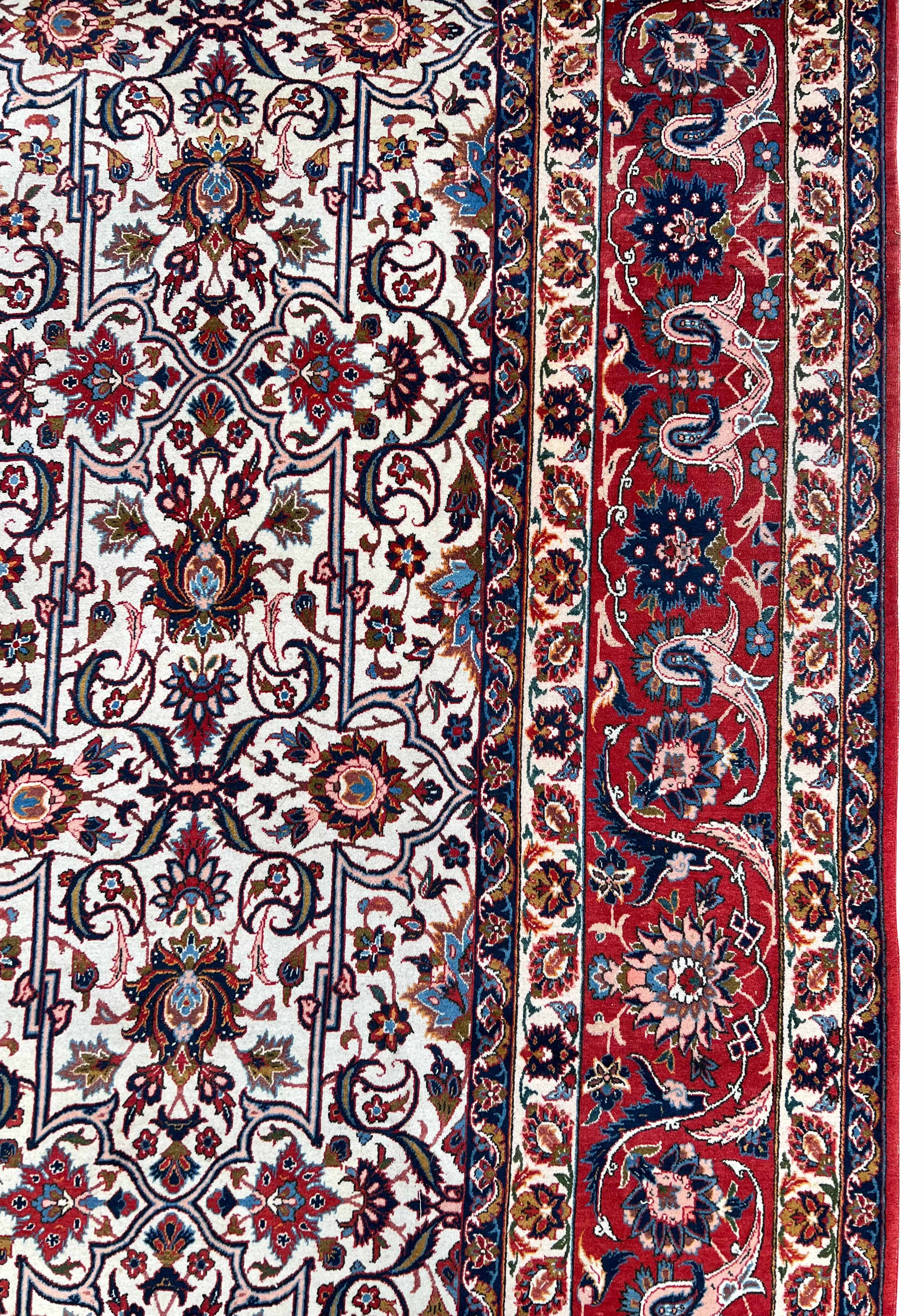 Isfahan. Najafabad. Workshop carpet. Light ground. Patterned through. - Image 7 of 16