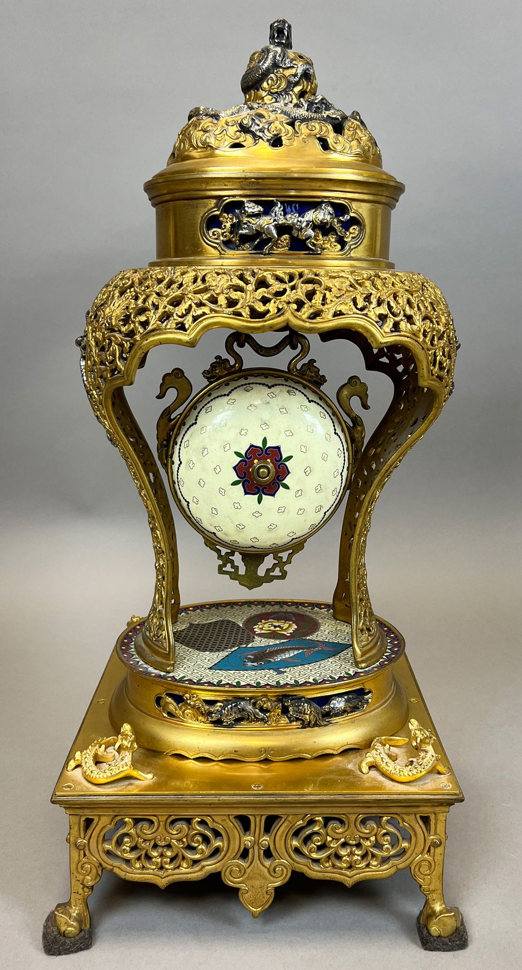 Tam-Tam cuirasse clock. L'Escalier de Cristal, Pannier-Lahoche & Cie. c. 1900. - Image 6 of 15