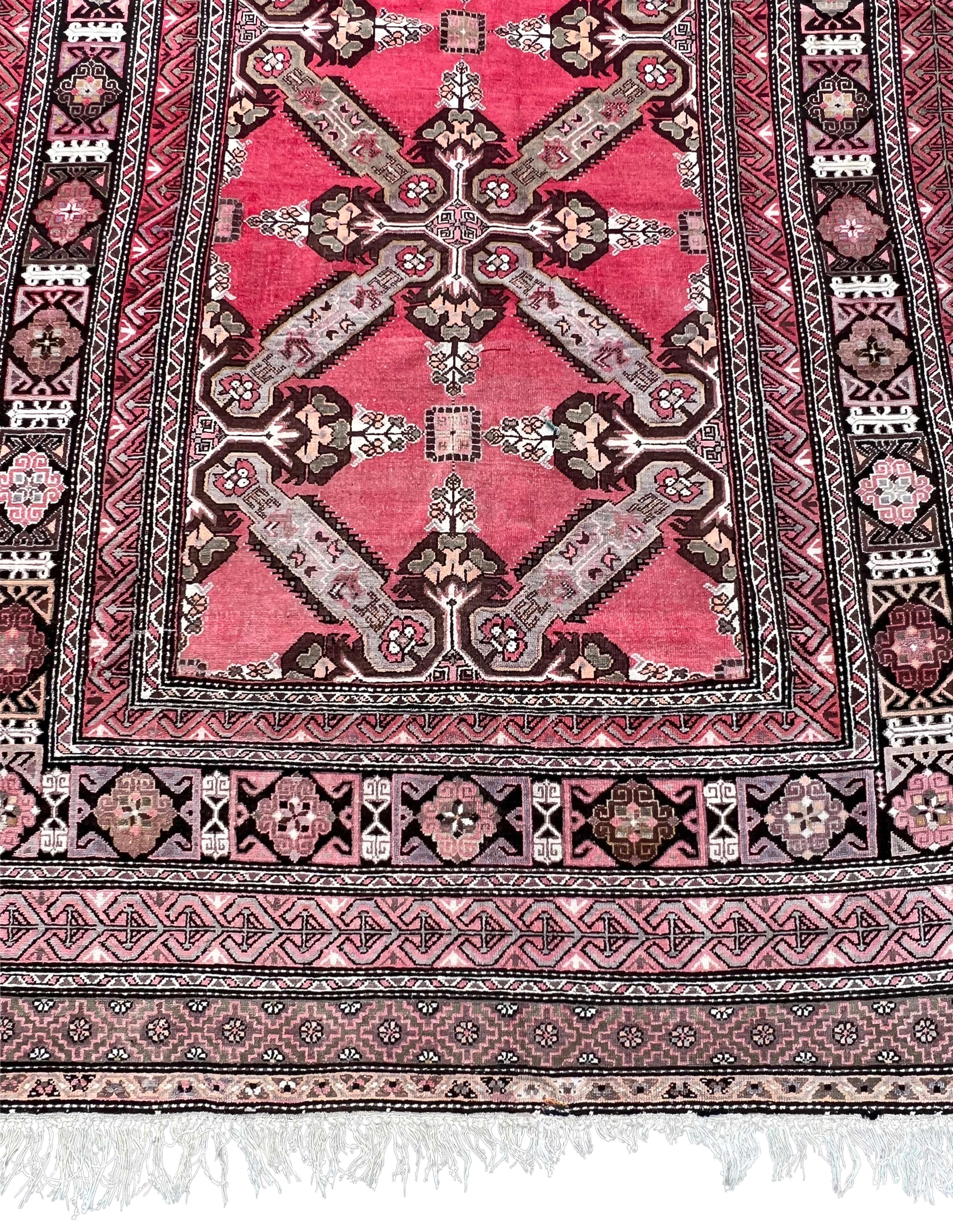 Derbent. Large oriental carpet with Seichur design. 20th century. - Image 8 of 15