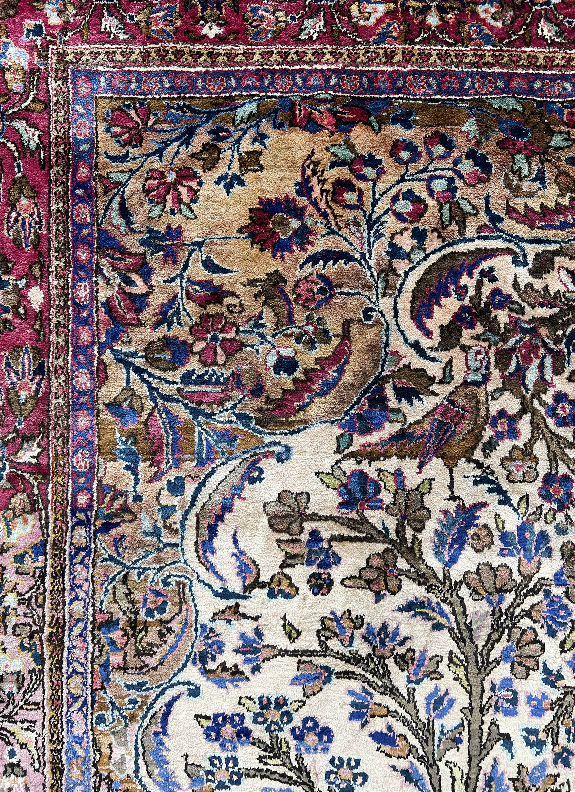 Keshan. Silk carpet. Silk on silk. Around 1900. - Image 9 of 14