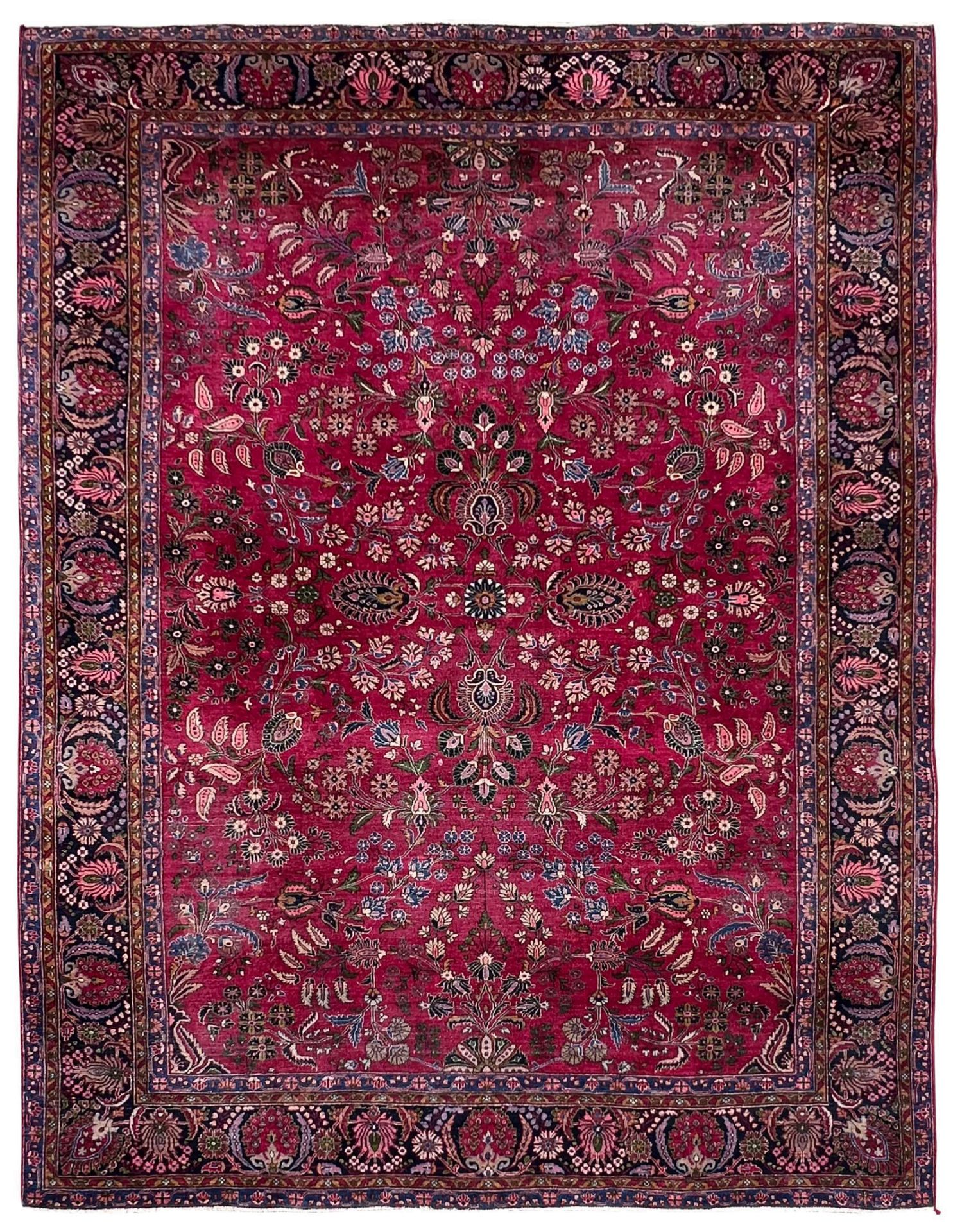 Saruk. Oriental carpet. Around 1920. Allover design.