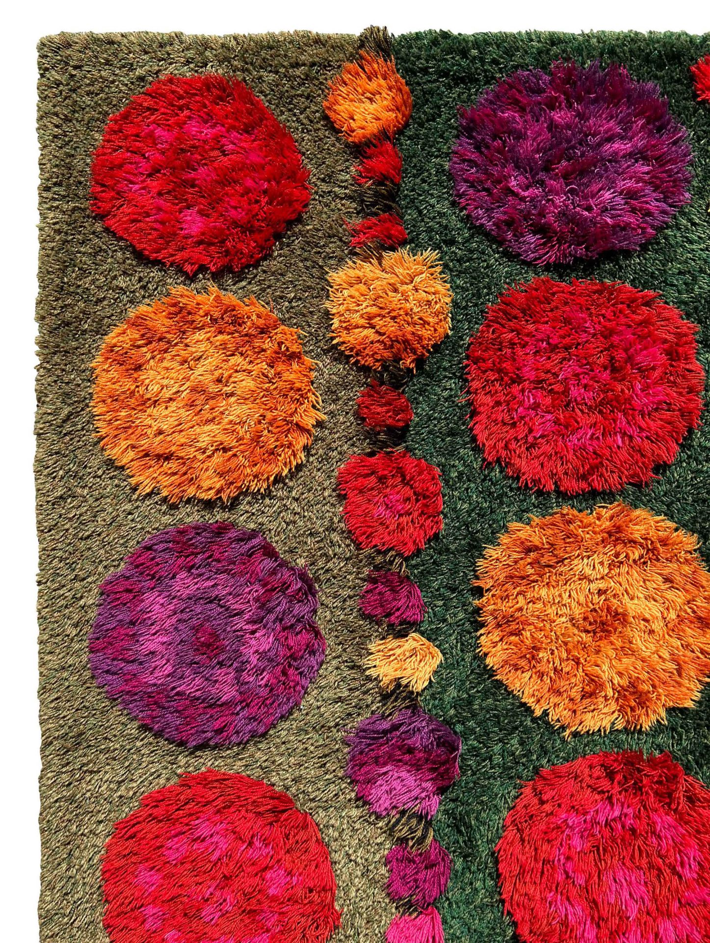 Colourful design carpet. Flower power. 1960s/1970s. - Image 2 of 9