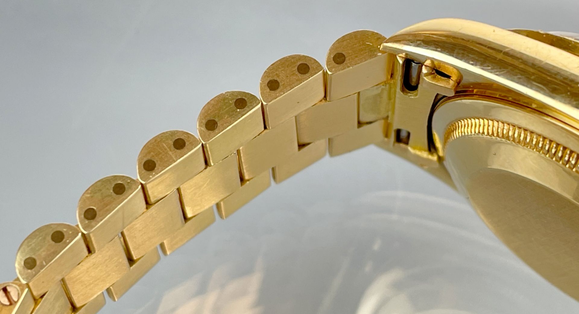 Wristwatch ROLEX Day-Date 750 yellow gold with diamonds. End of the 1980s. - Image 6 of 17
