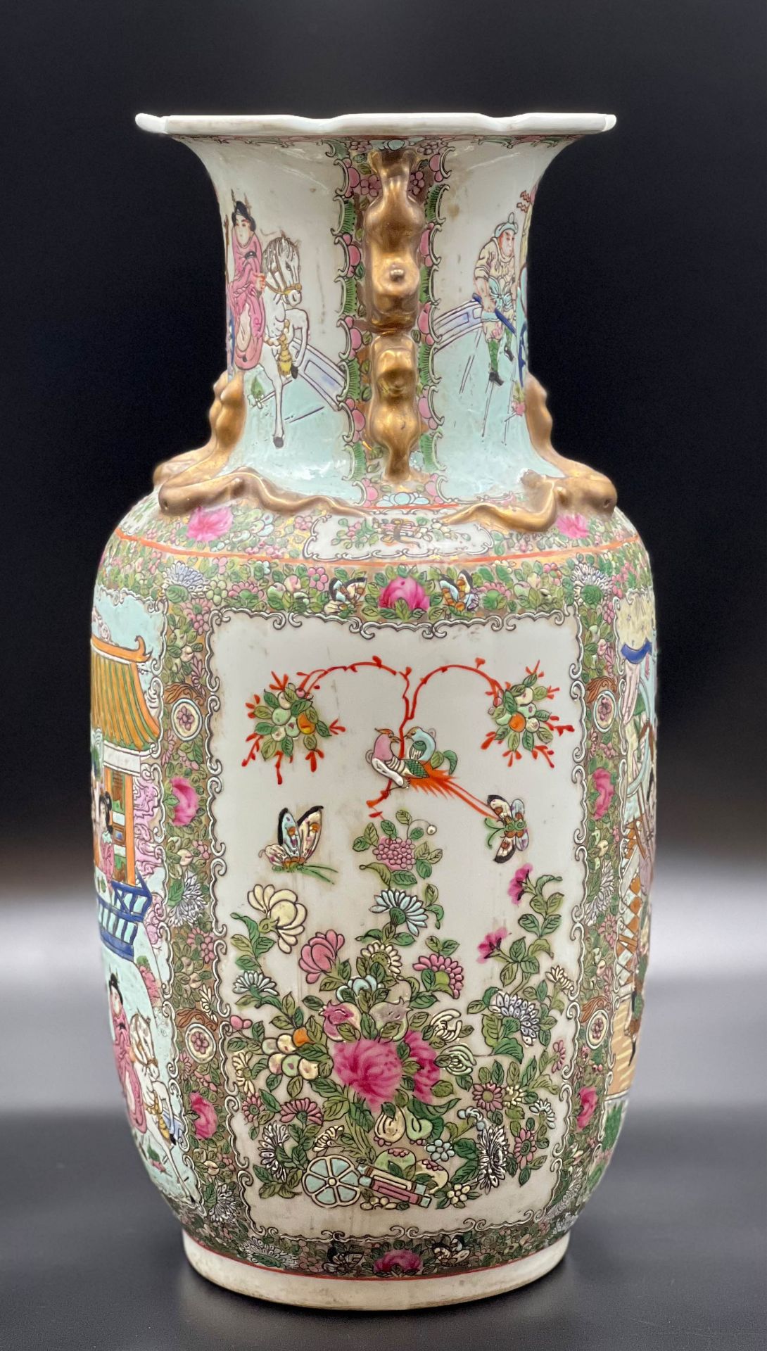 Bellied vase. China. Around 1900. Probably Kuang-Hsu period. - Image 2 of 15