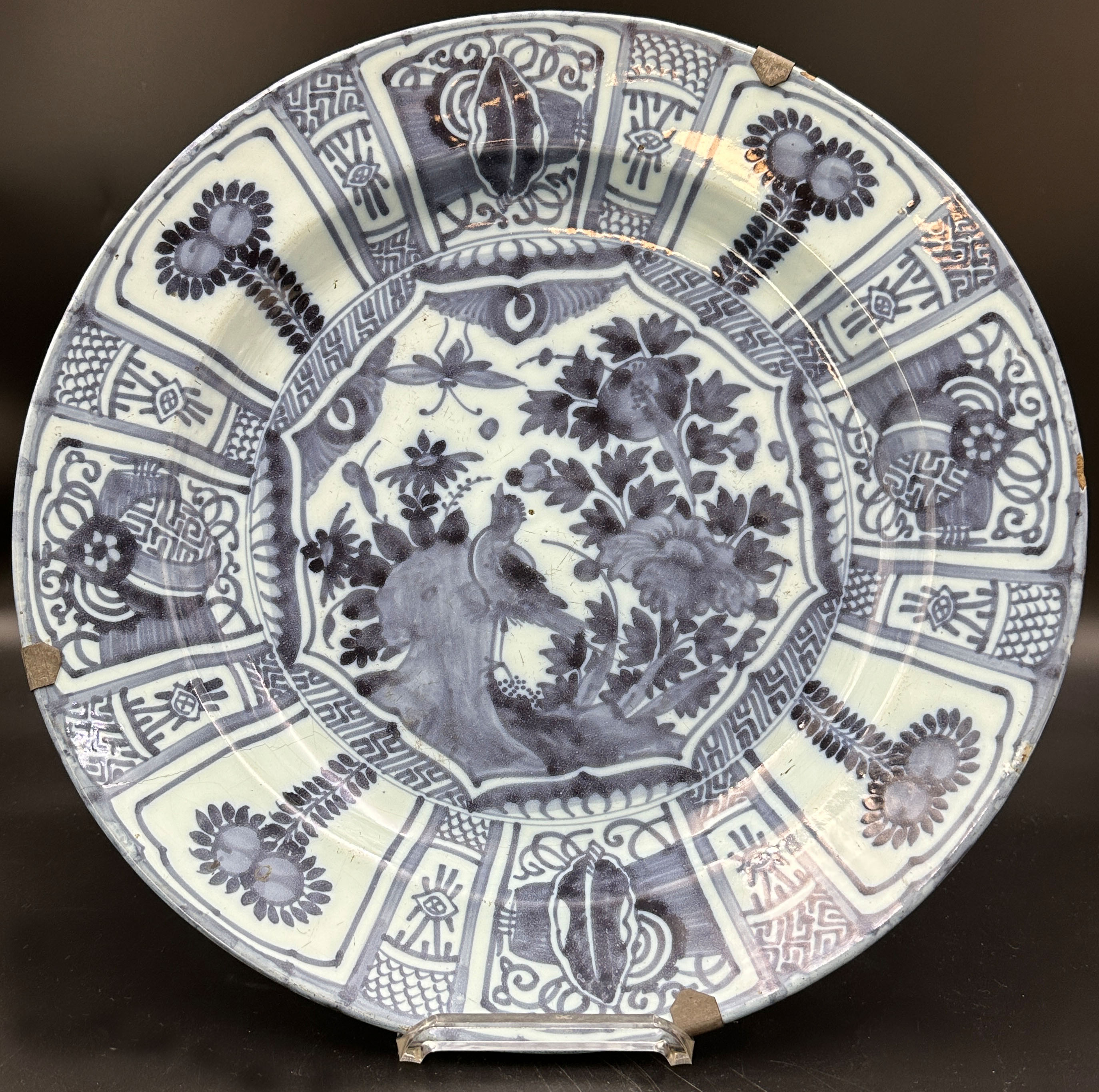 Chinese plate. Kraak porcelain.